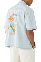 قميص دنيم بطبعة زهور