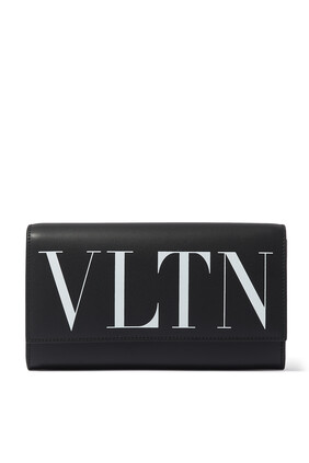 محفظة للسفر بنقشة تايمز بشعار VLTN
