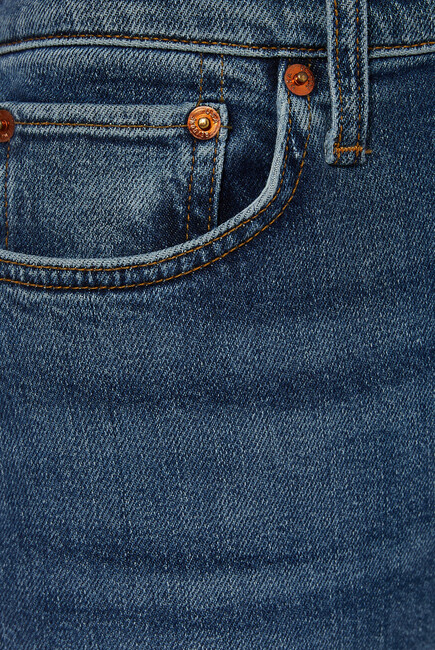 بنطال جينز قصير بخصر مرتفع