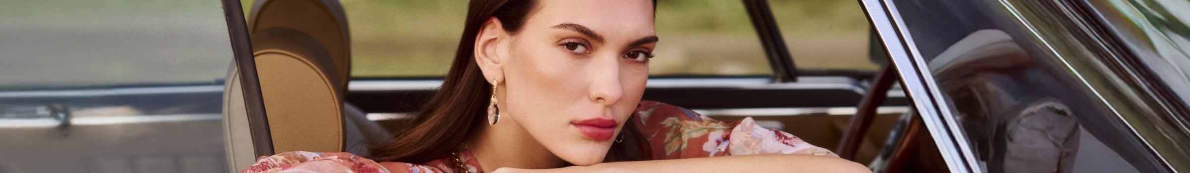 WK09_26-PLPBanner-BloomingdalesResort-Beauty