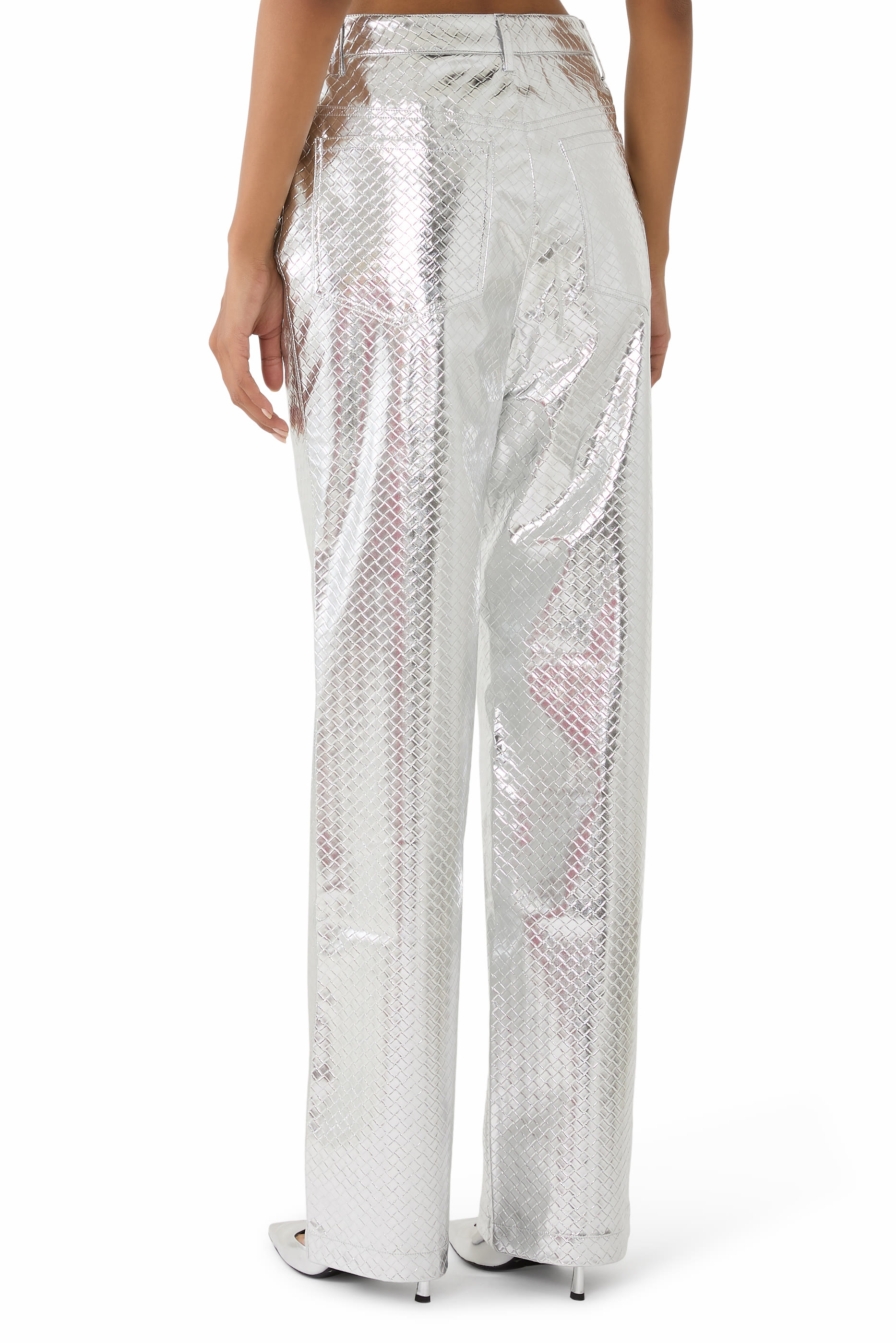 بنطال بقصة ساق مستقيمة خامة بتصميم مجدول