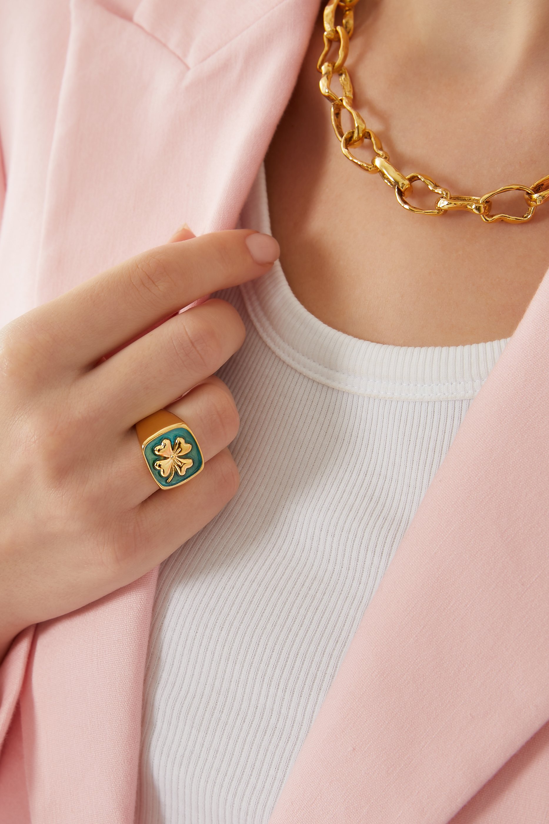 خاتم تاليسمان كلوفر نحاس مطلي بالذهب عيار 24