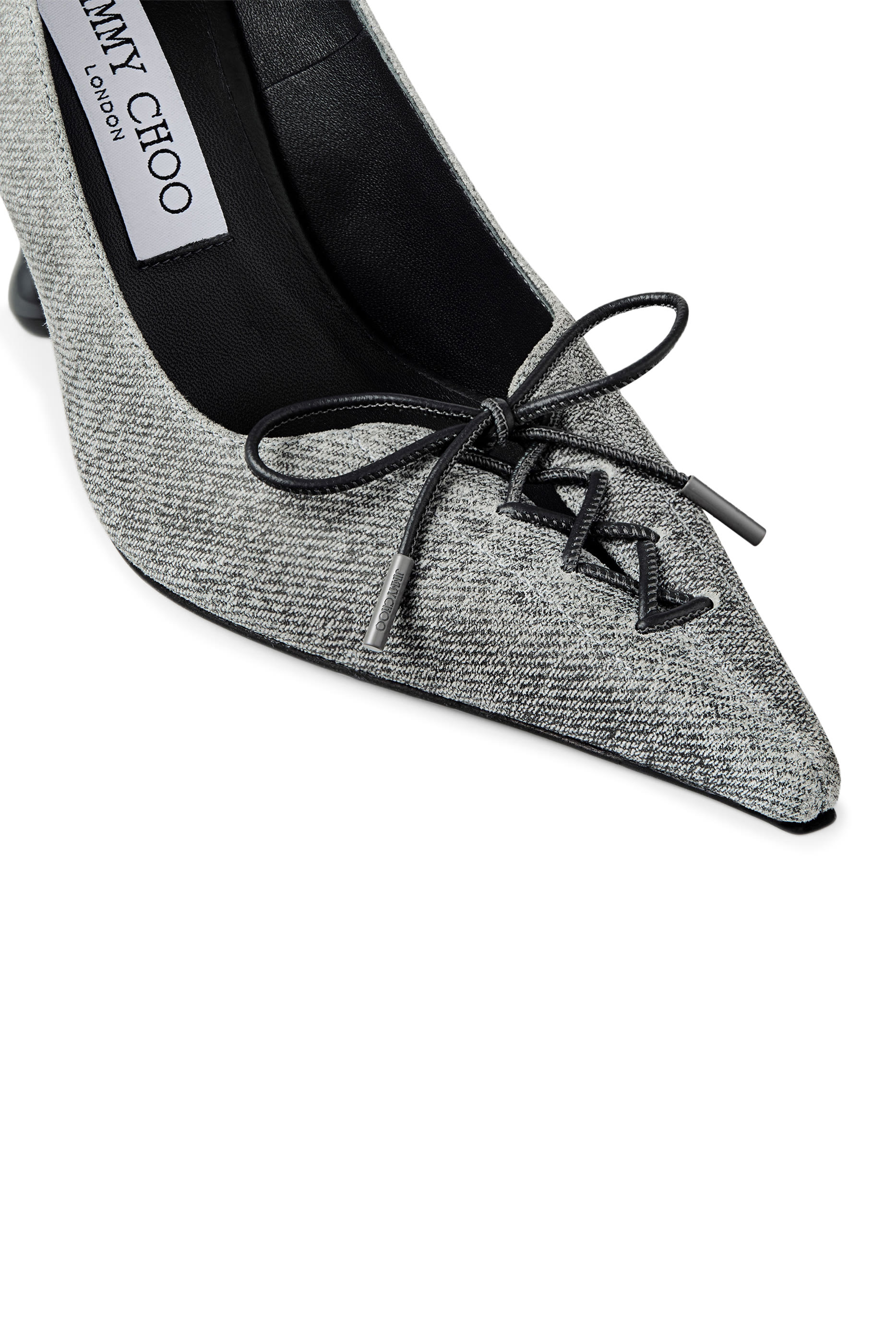 حذاء كلاسيكي سكارليت 95