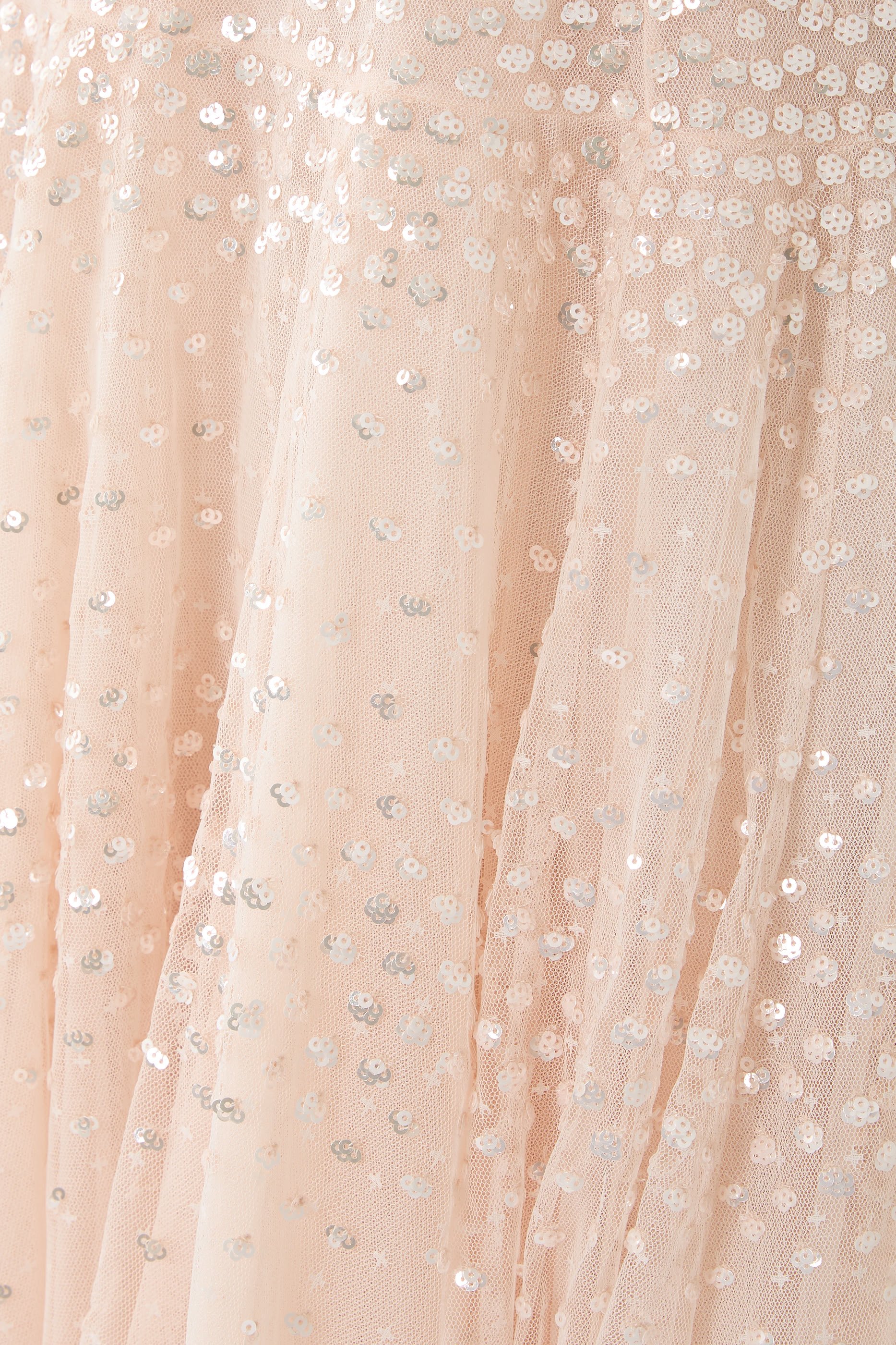 فستان سهرة سن رايز بطول الكاحل بياقة قلب وترتر