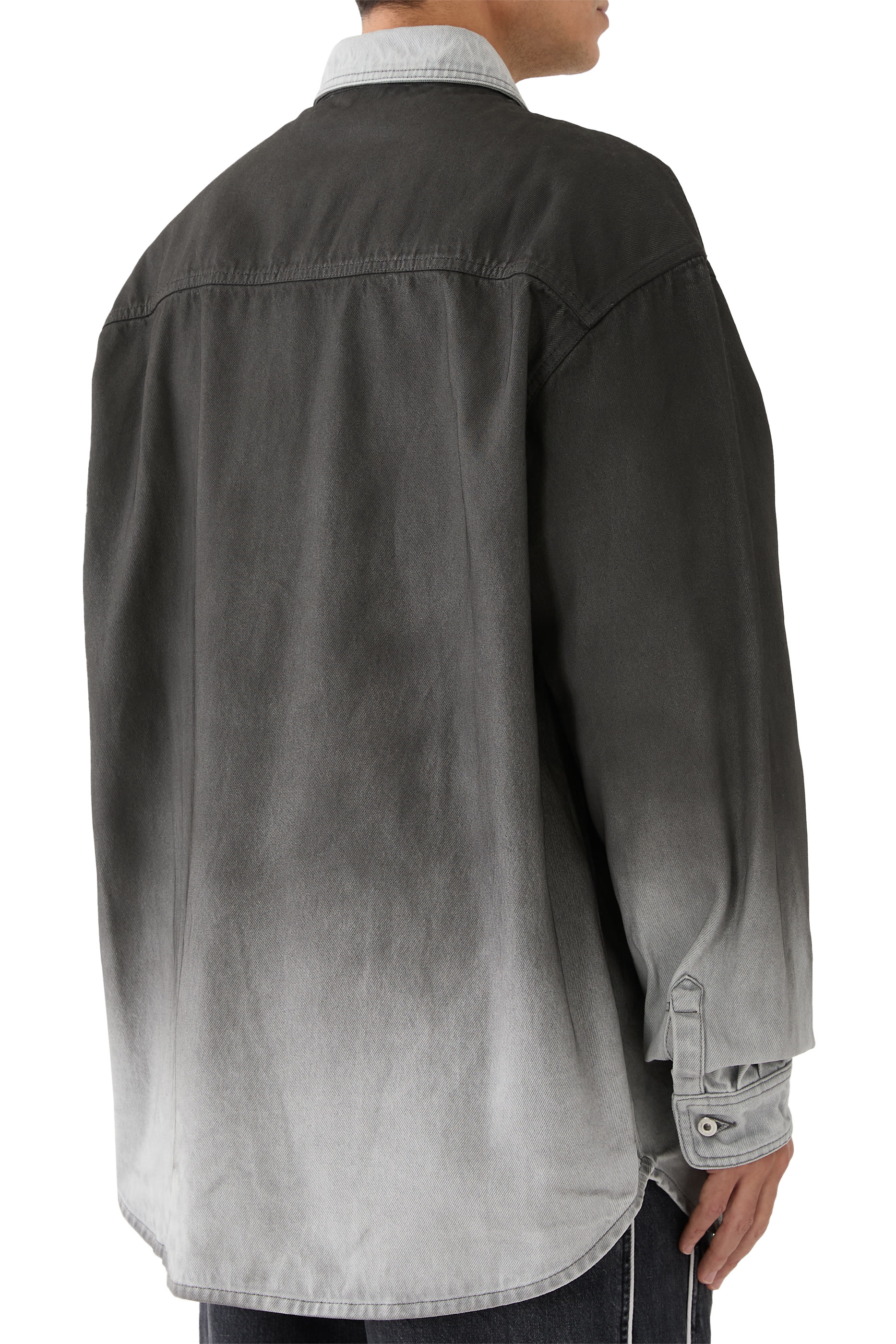 قميص بنمط جاكيت دنيم بلون متدرج