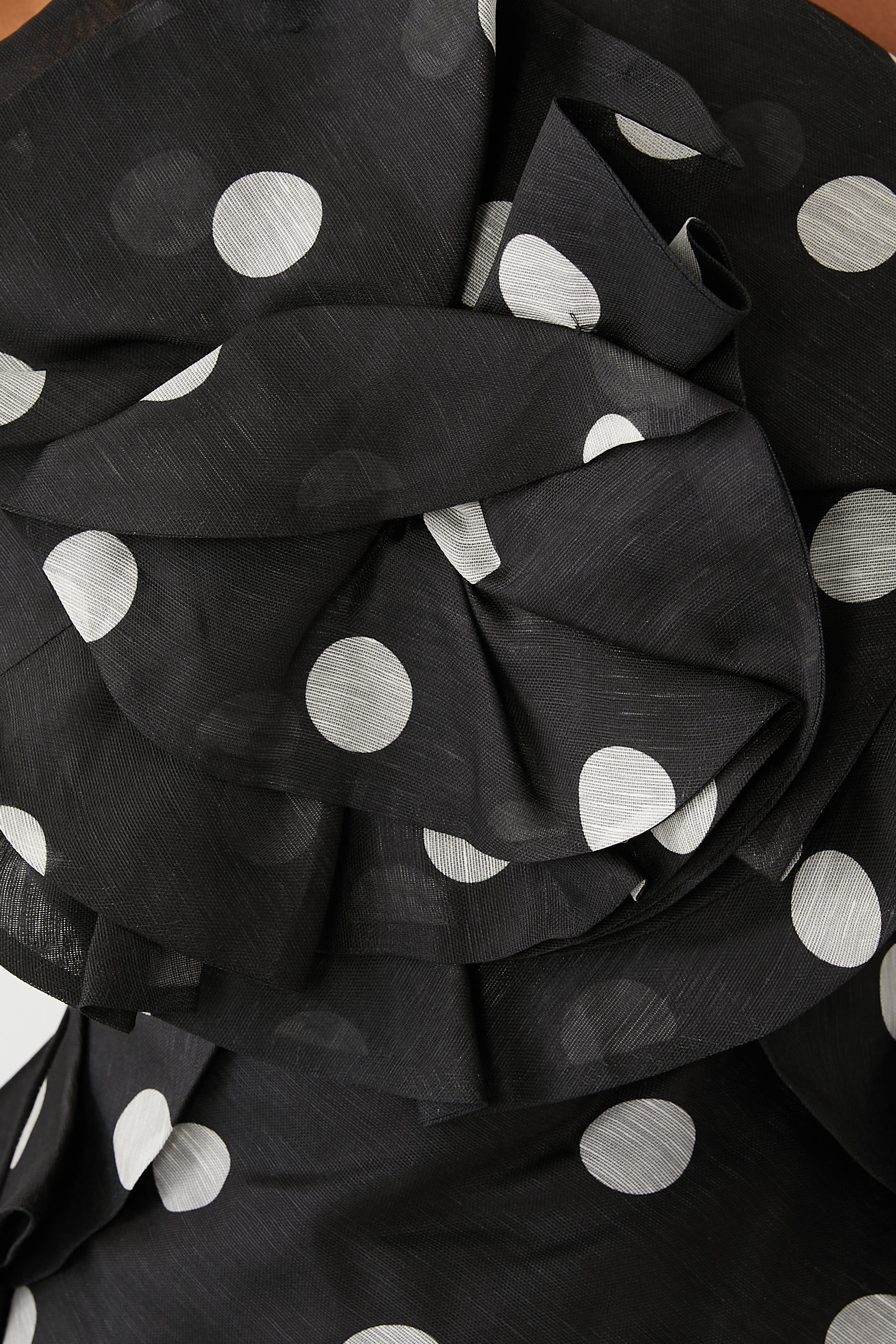 فستان كراش طويل برباط حول العنق وكشكش