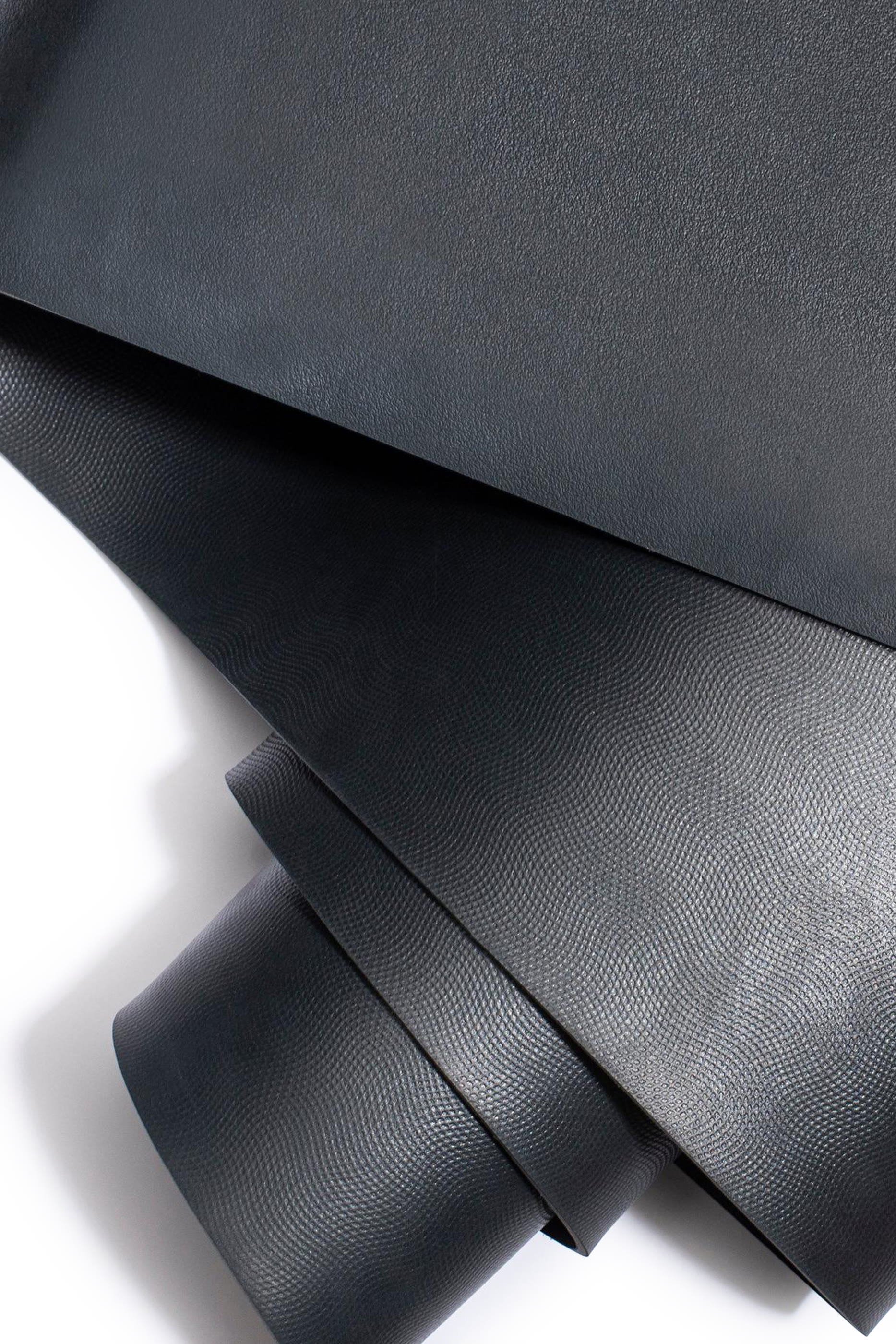 سجادة يوغا مانعة للانزلاق 