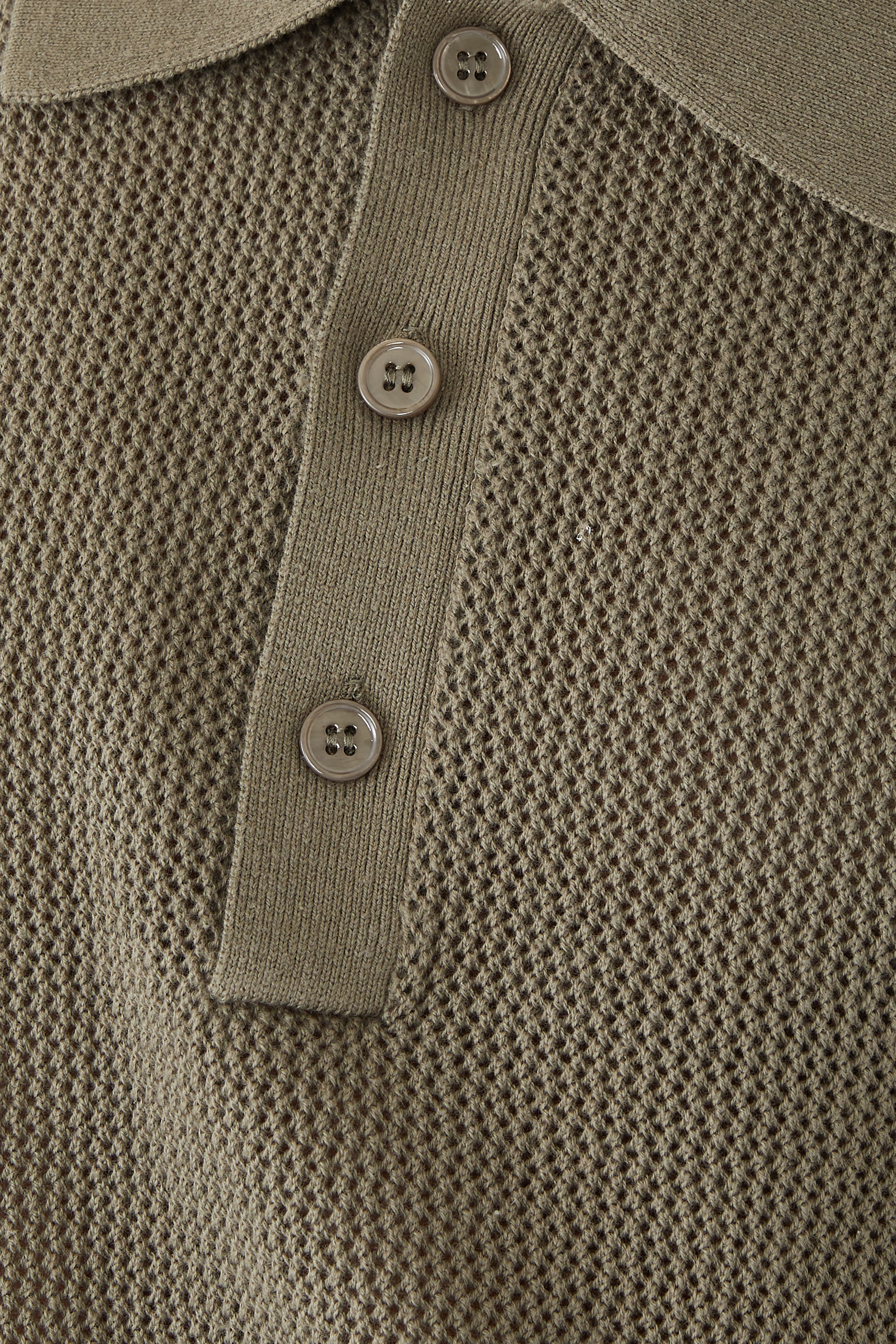 قميص بولو منسوج