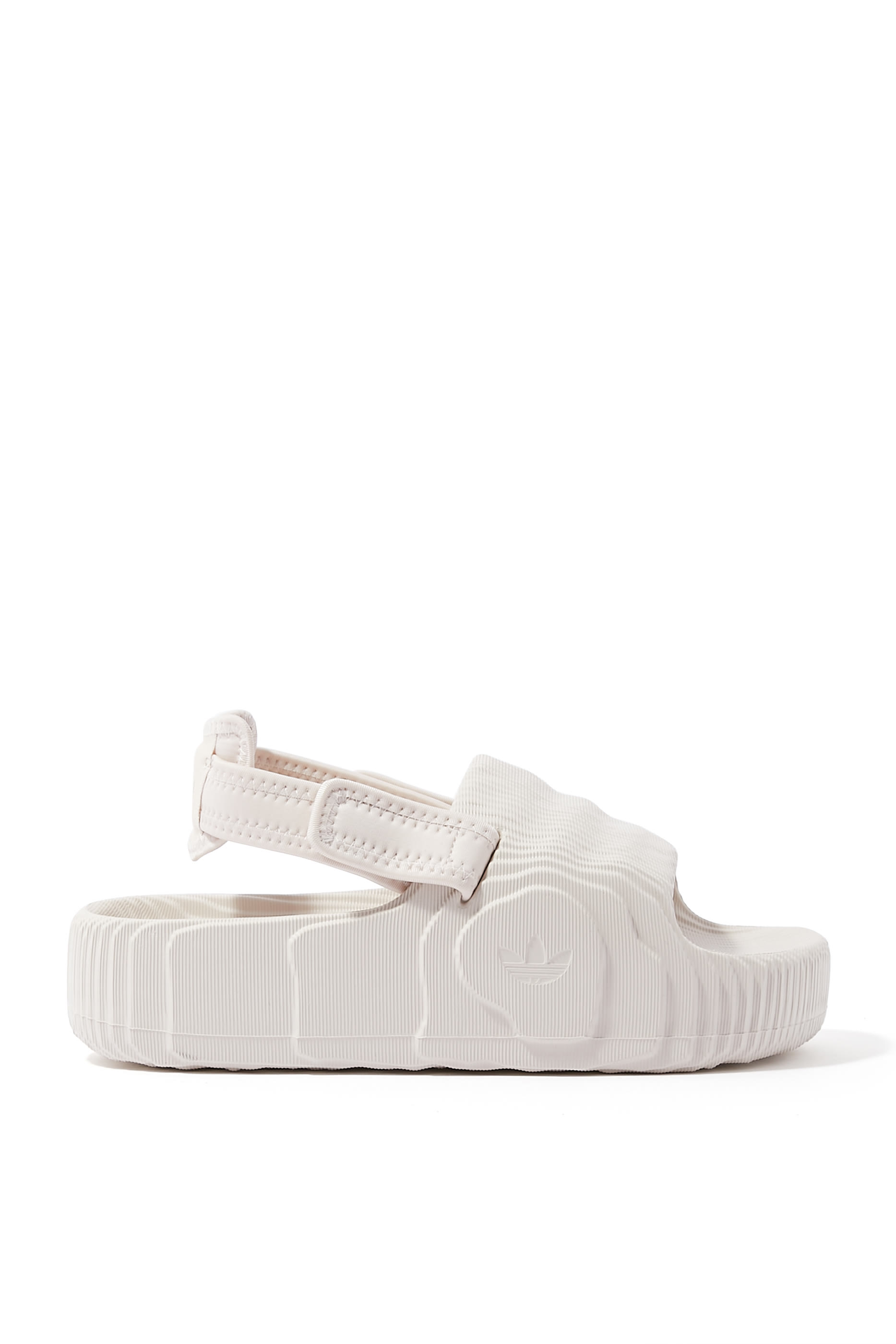 حذاء خفيف أديليت 22 XL