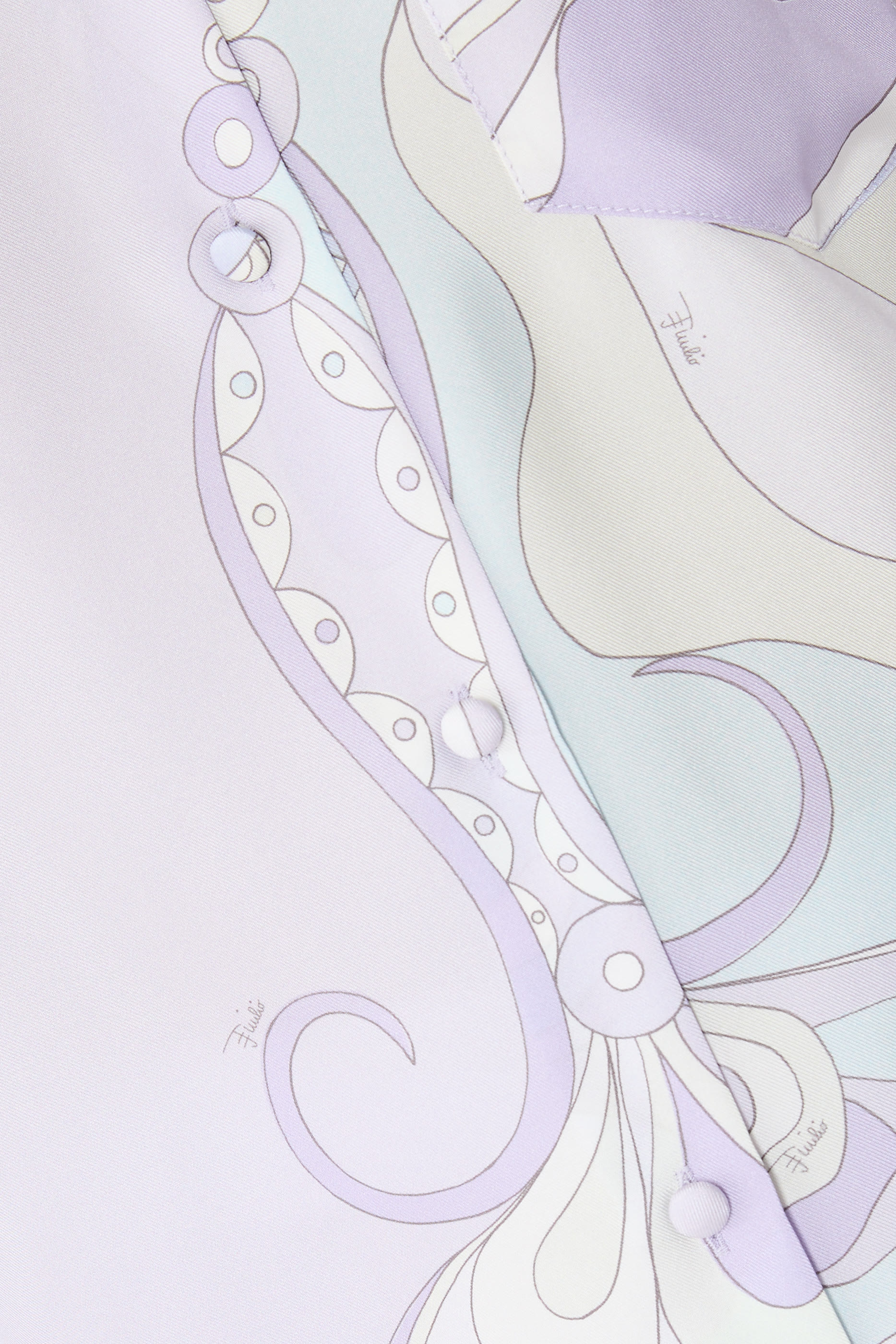 قميص بنقشة غرافيكية