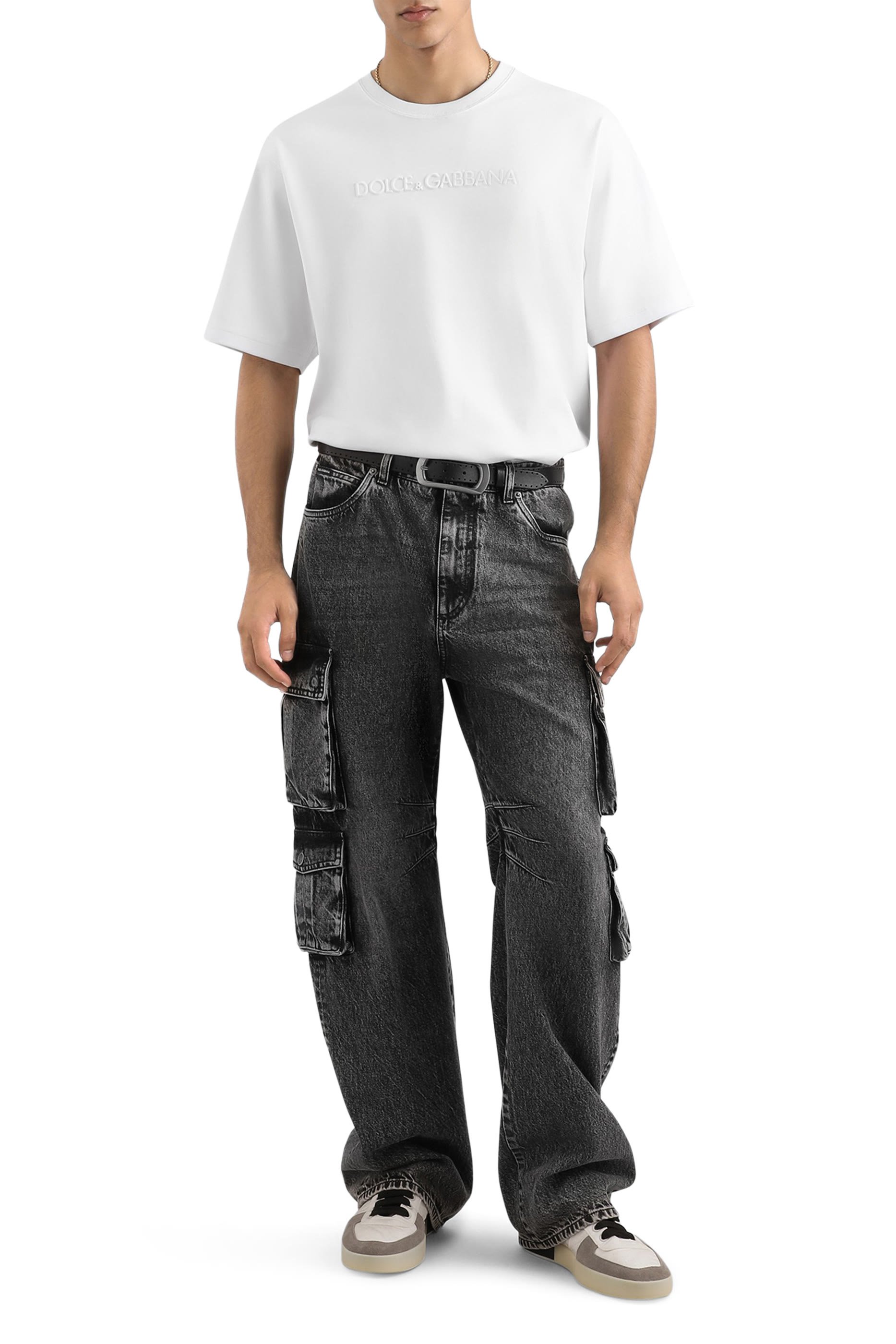 تيشيرت بشعار الماركة قطن