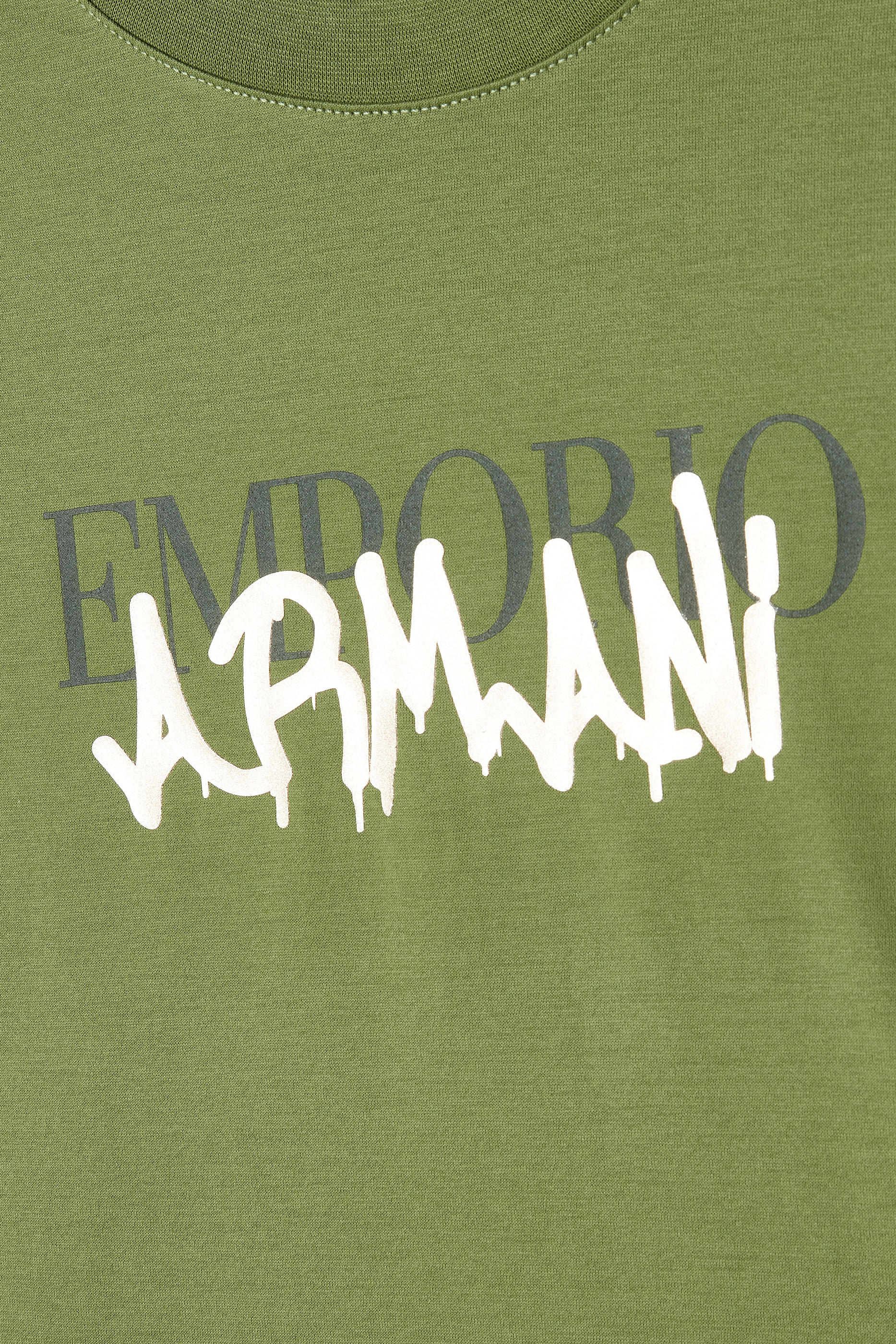 تيشيرت بأكمام قصيرة بشعار الماركة للأطفال