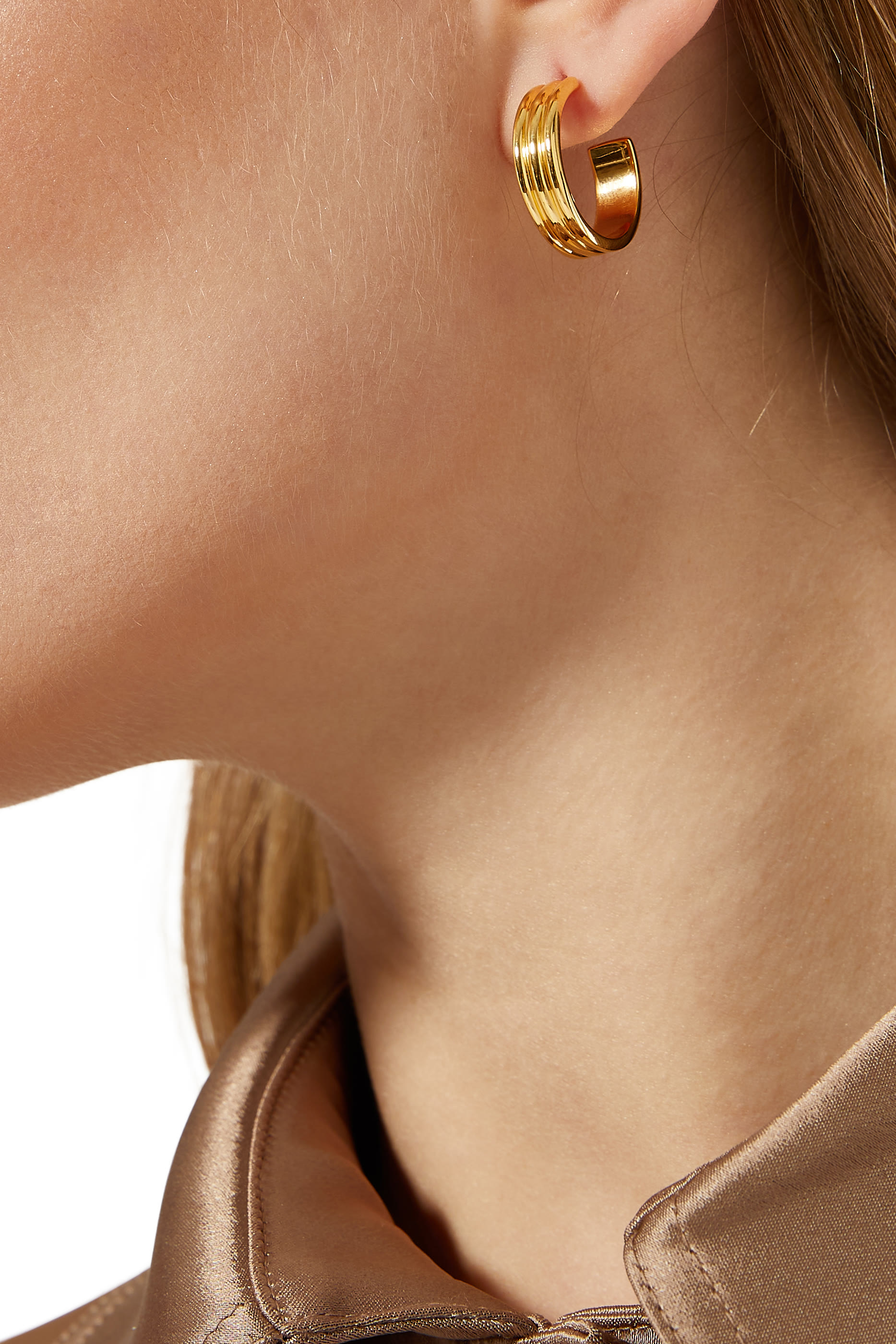 أقراط دائرية اينشن