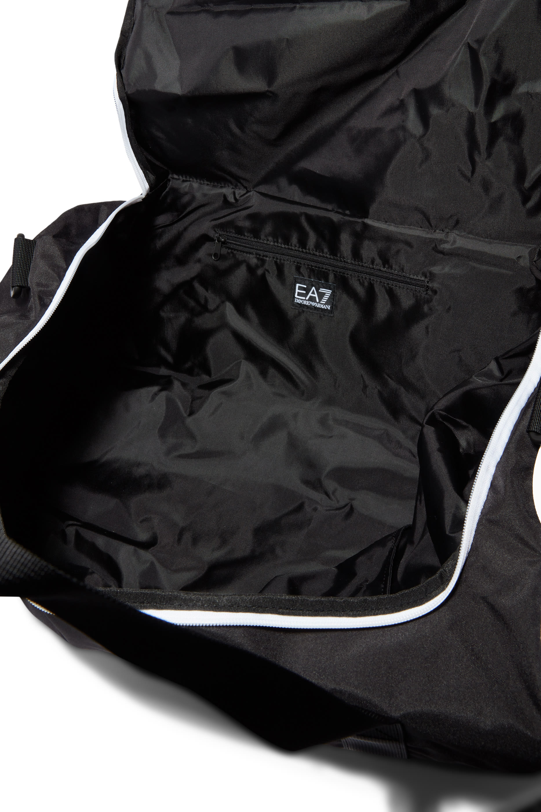 حقيبة رياضية بشعار EA7
