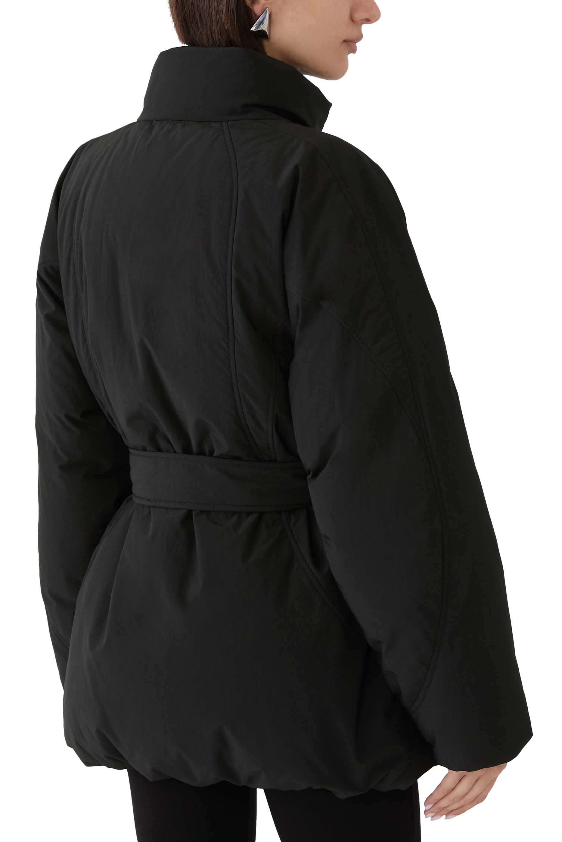 معطف دوم بتصميم منفوخ ورقعة شعار الماركة