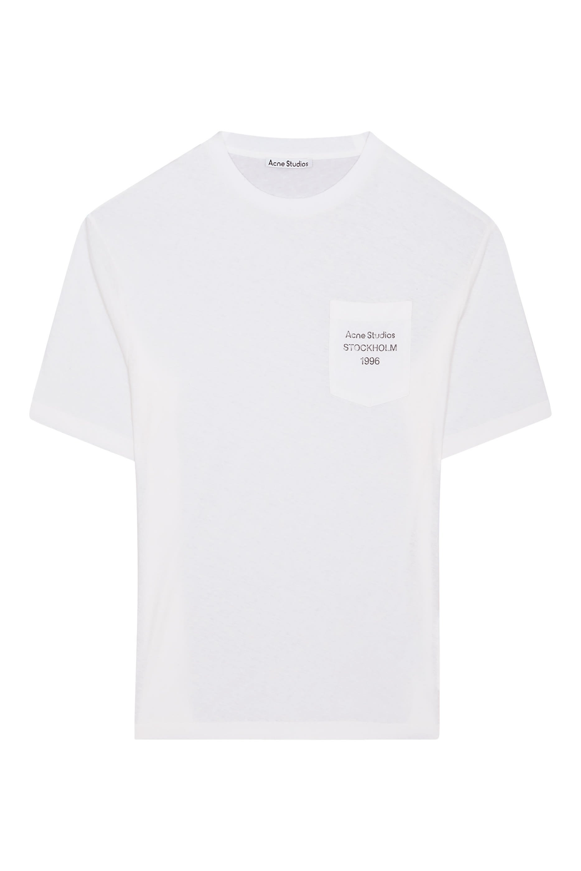 تيشيرت بشعار الماركة