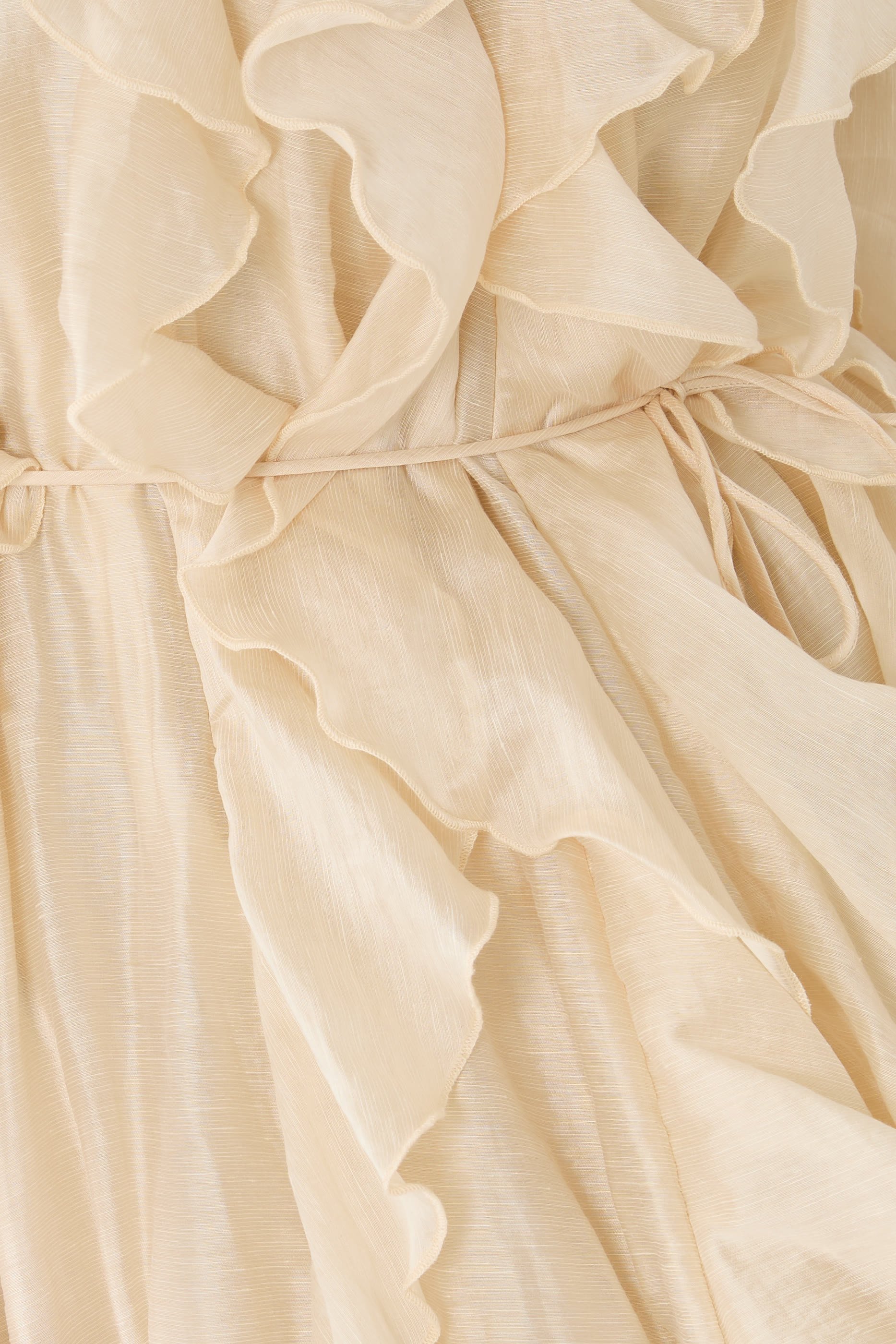 فستان فوياجار بقصة طويلة