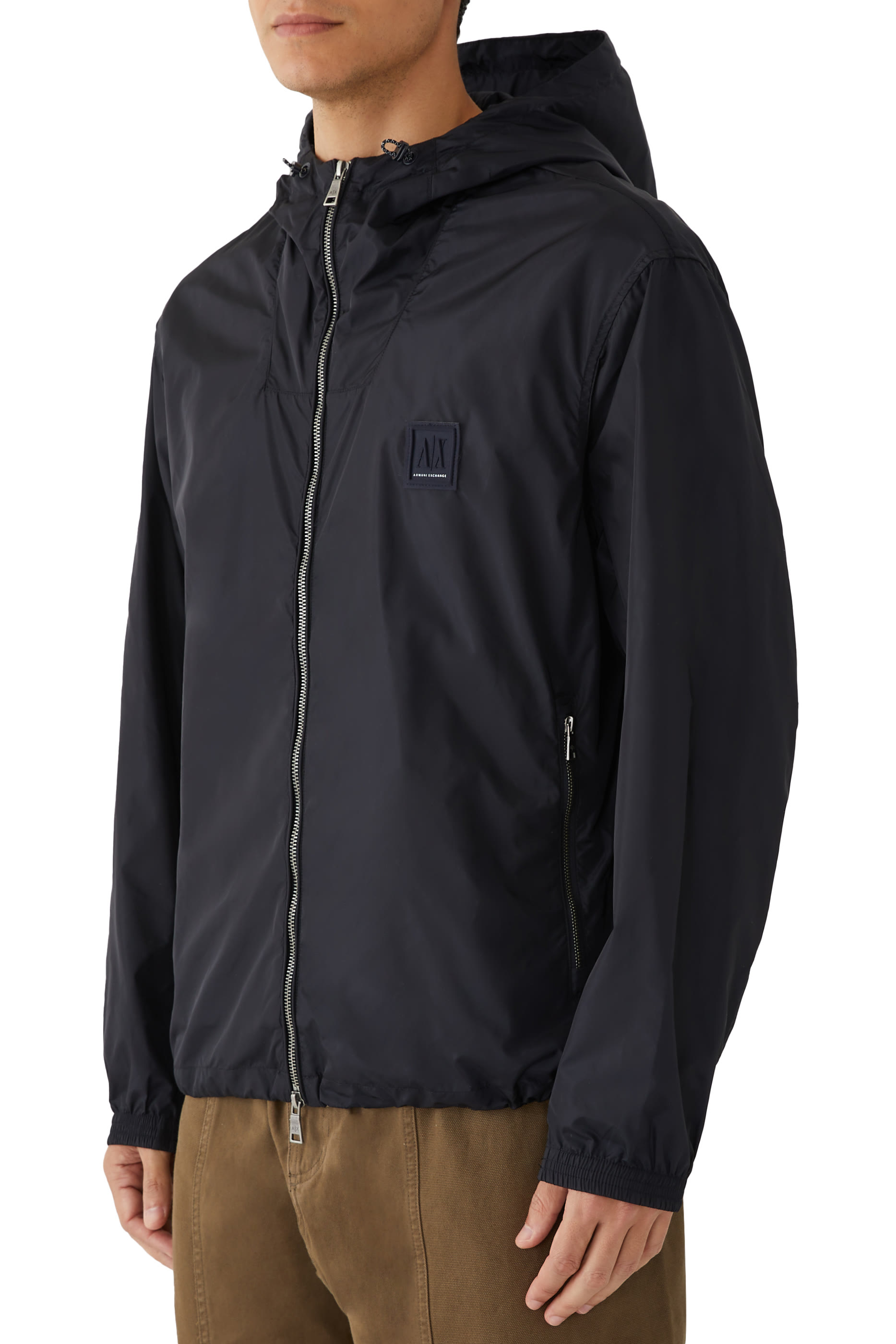 جاكيت بلوسون بغطاء للراس وشعار الماركة