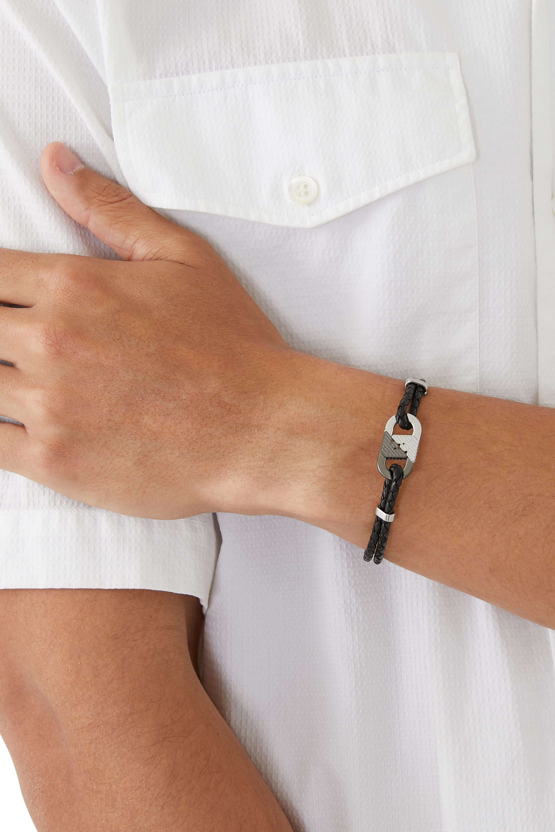 سوار مجدول بحلية بشعار الماركة، جلد ومعدن