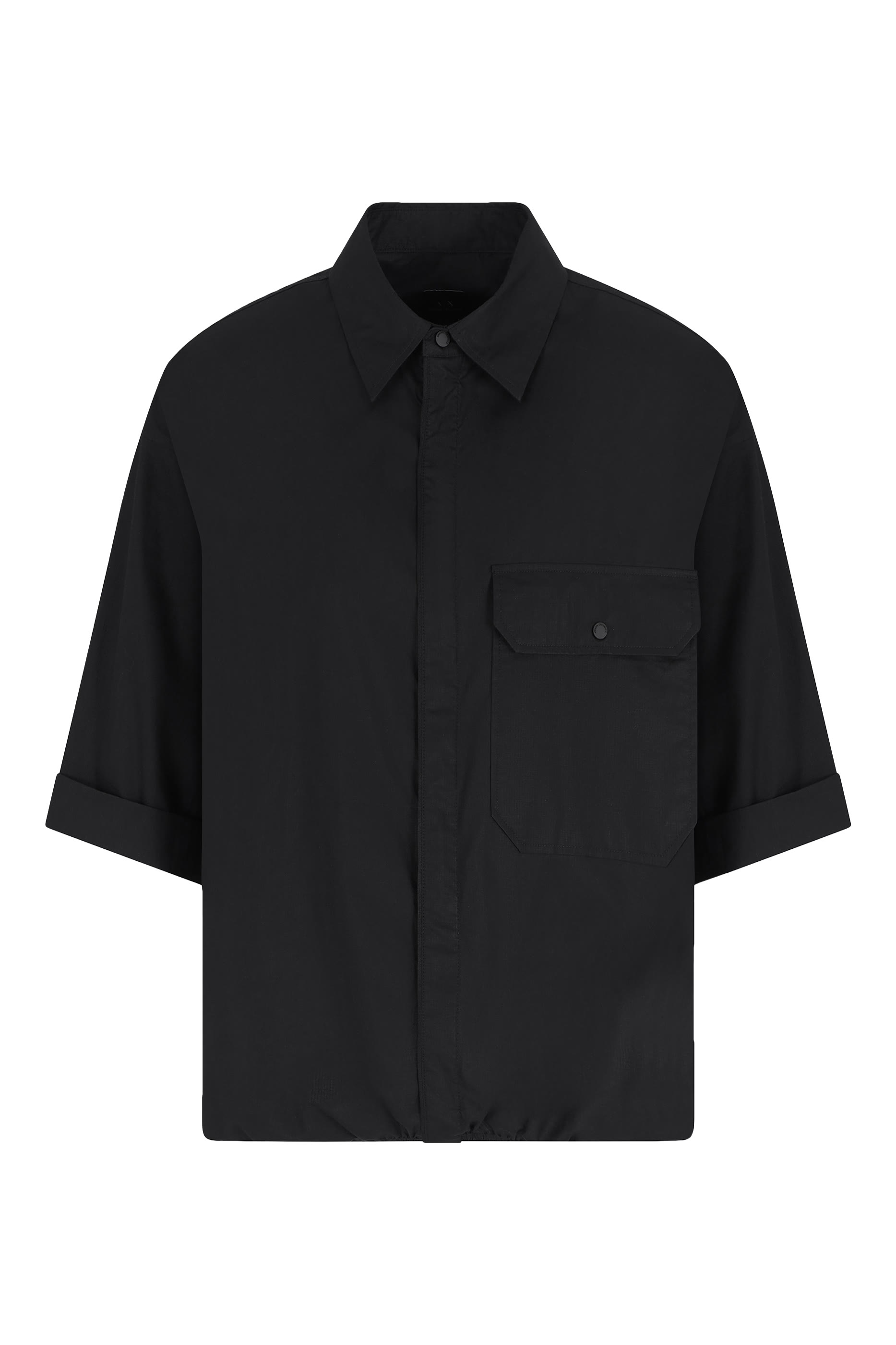 قميص بقصة فضفافضة