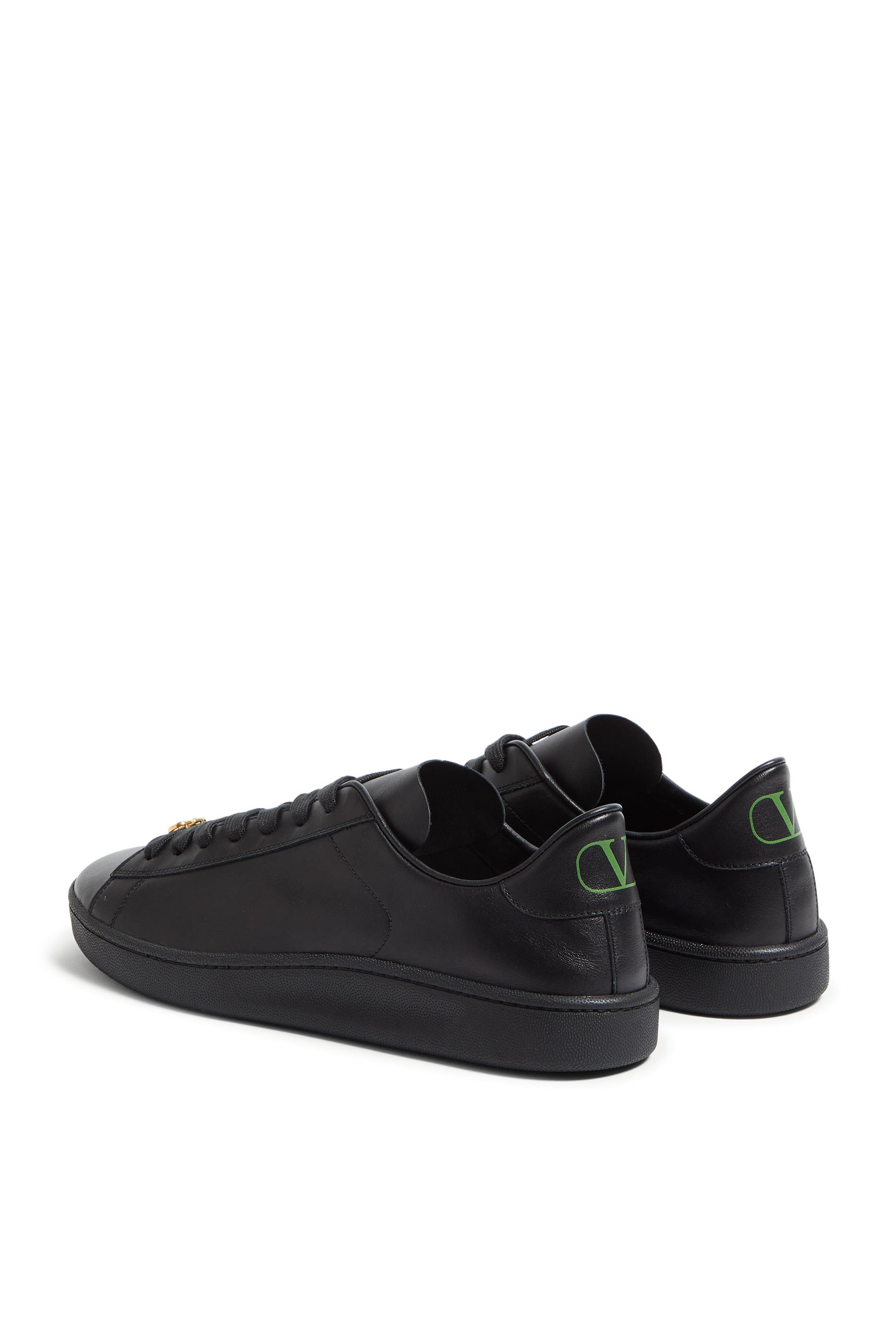 سنيكرز رويكو جلد