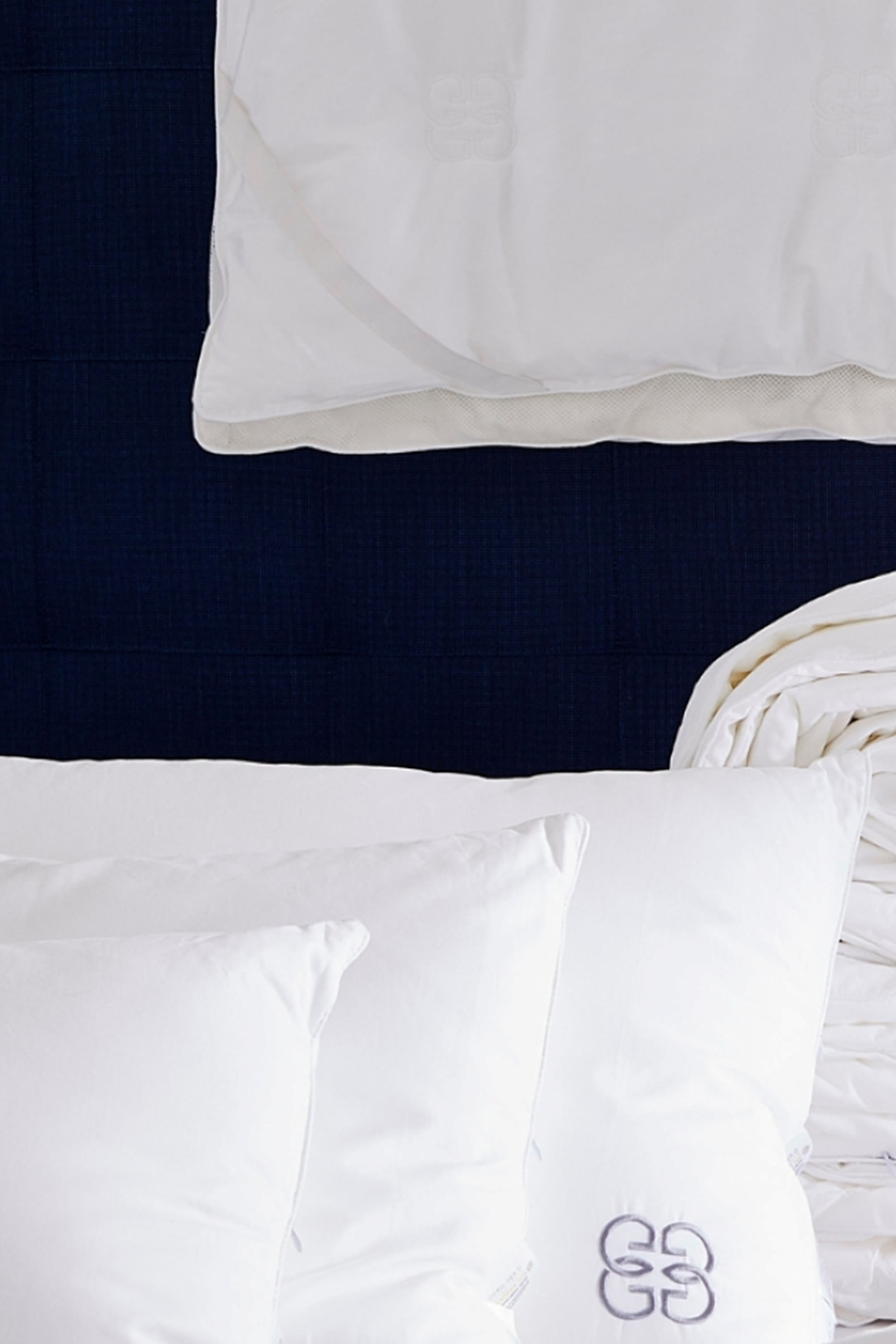 وسادة داخلية من مزيج الحرير