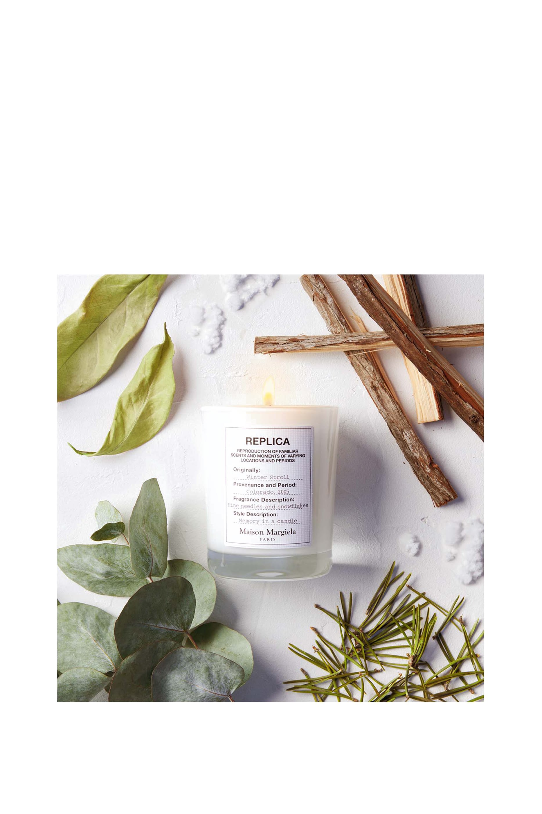 شمعة ريبليكا وينتر سترول بإصدار محدود