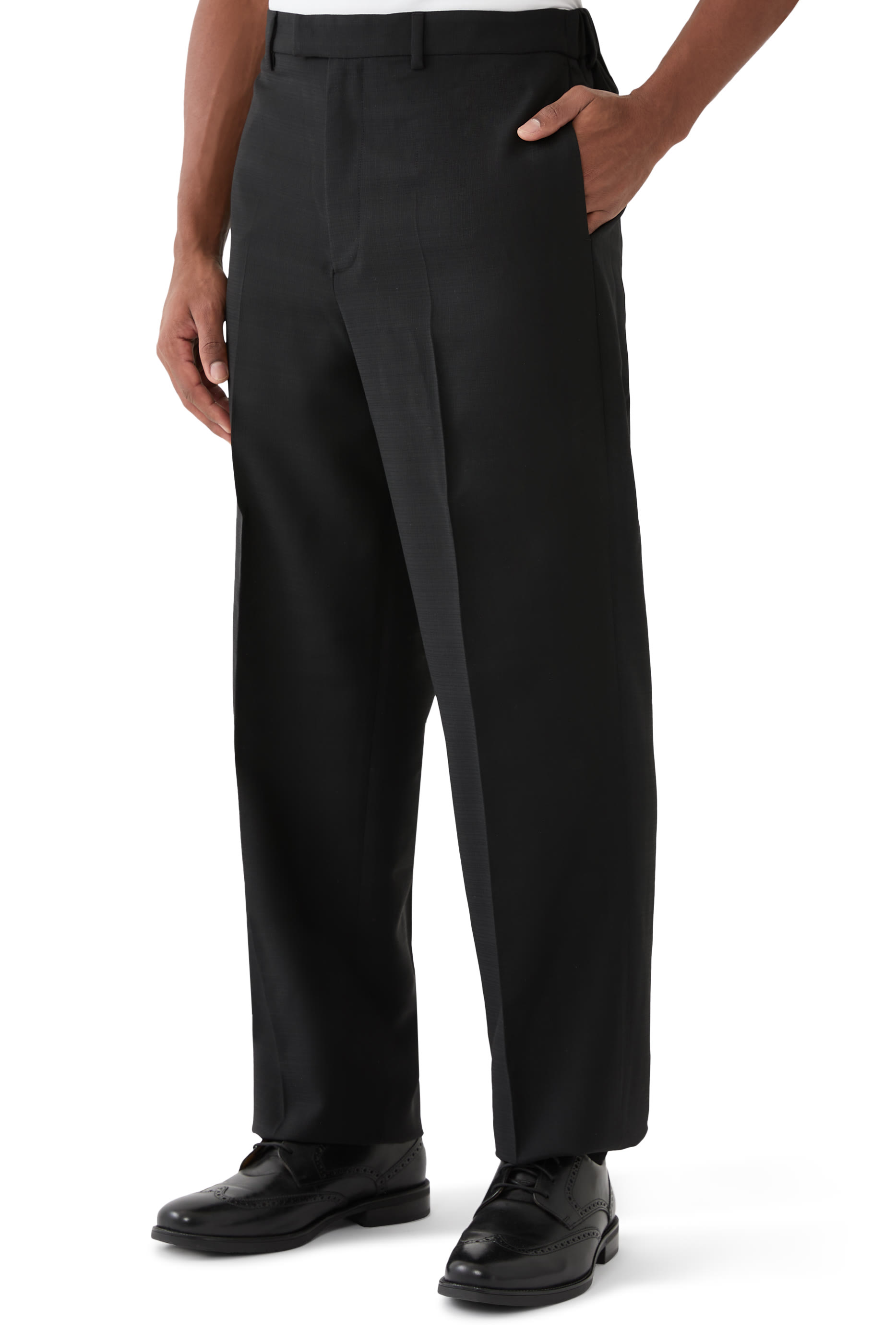 بنطال بقصة ساق مستقيمة وخصر مطاطي