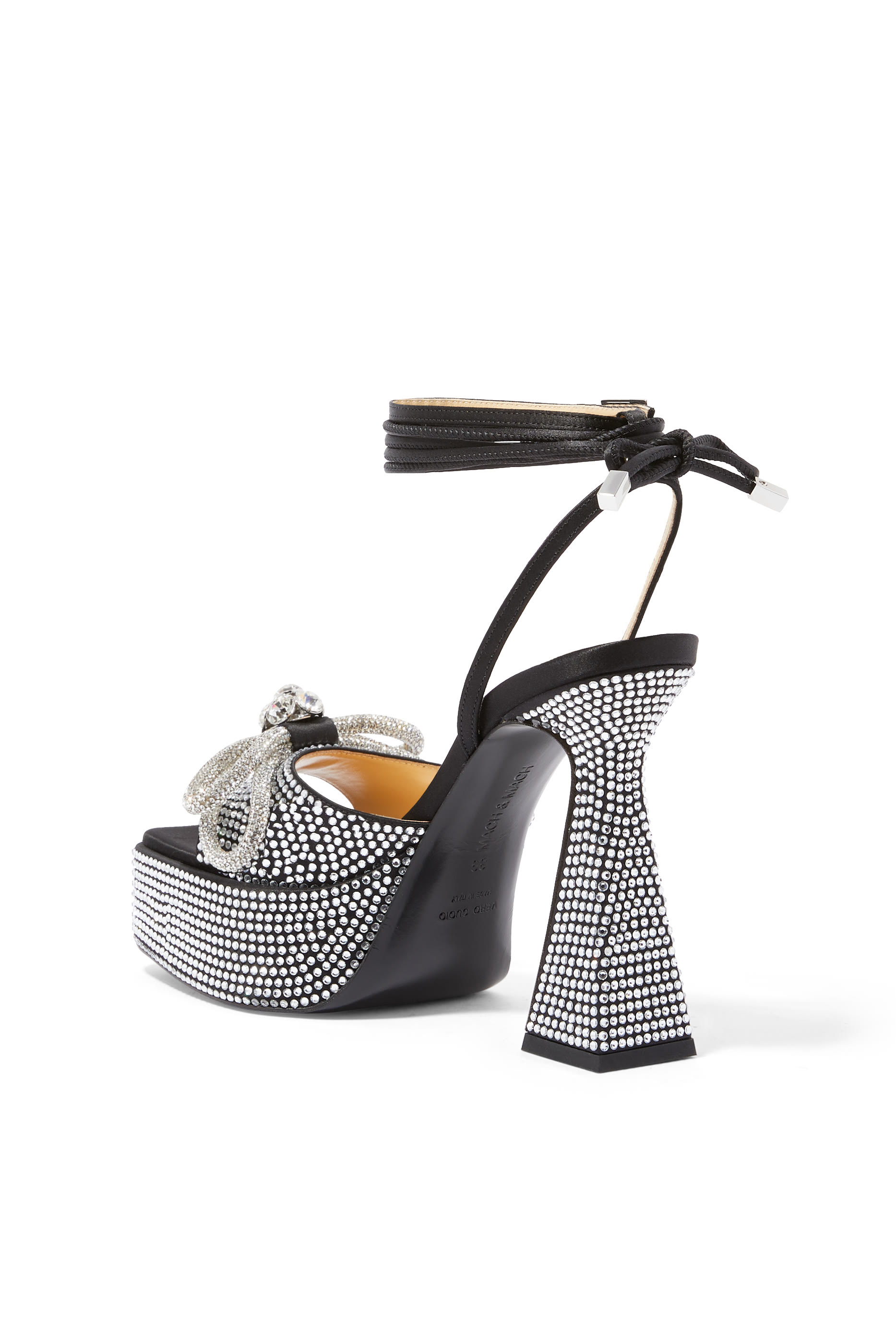 صندل 140 بنعل سميك وعقدة مزدوجة مرصعة بكريستال