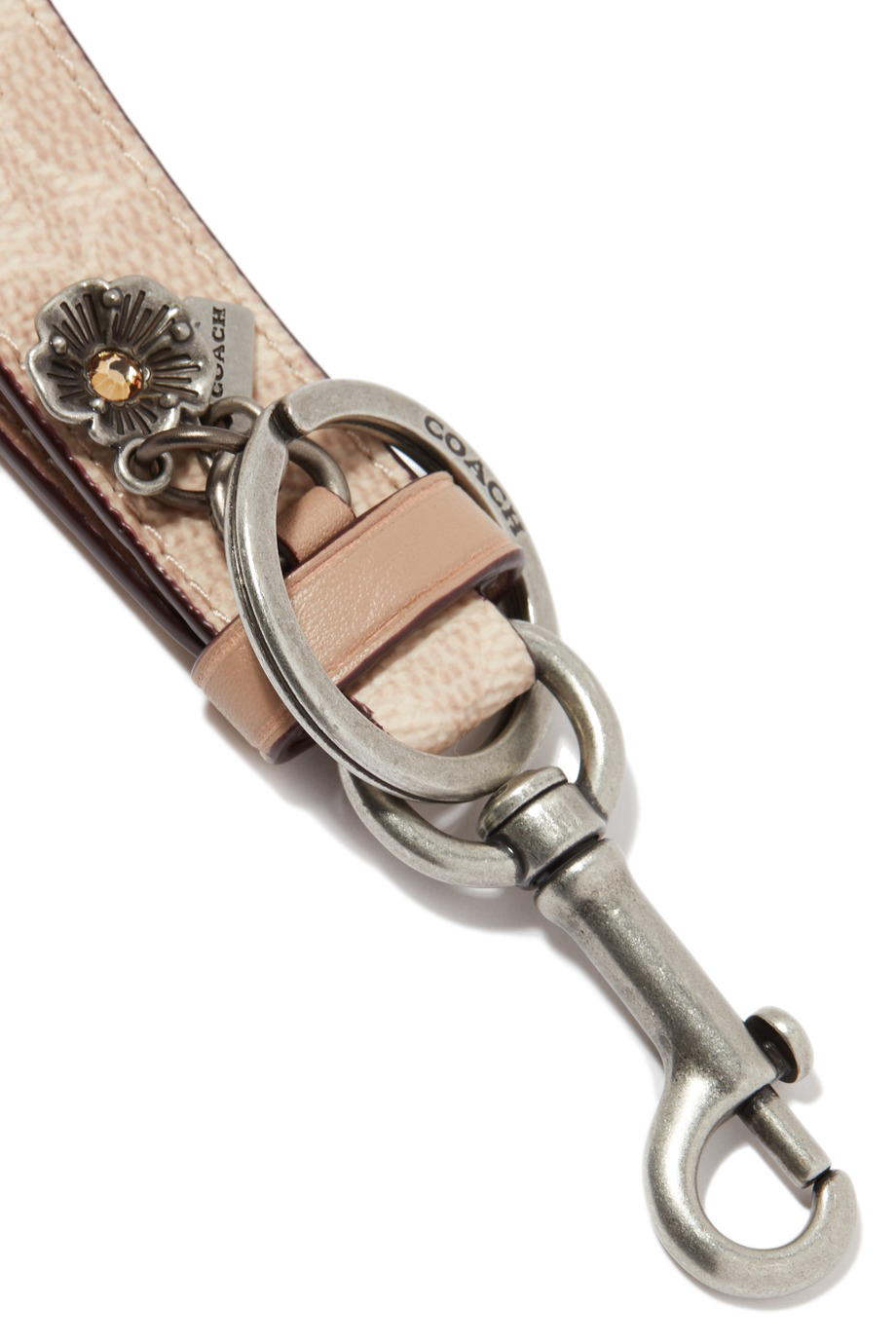 دلاية بحلية قنب بشعار الماركة