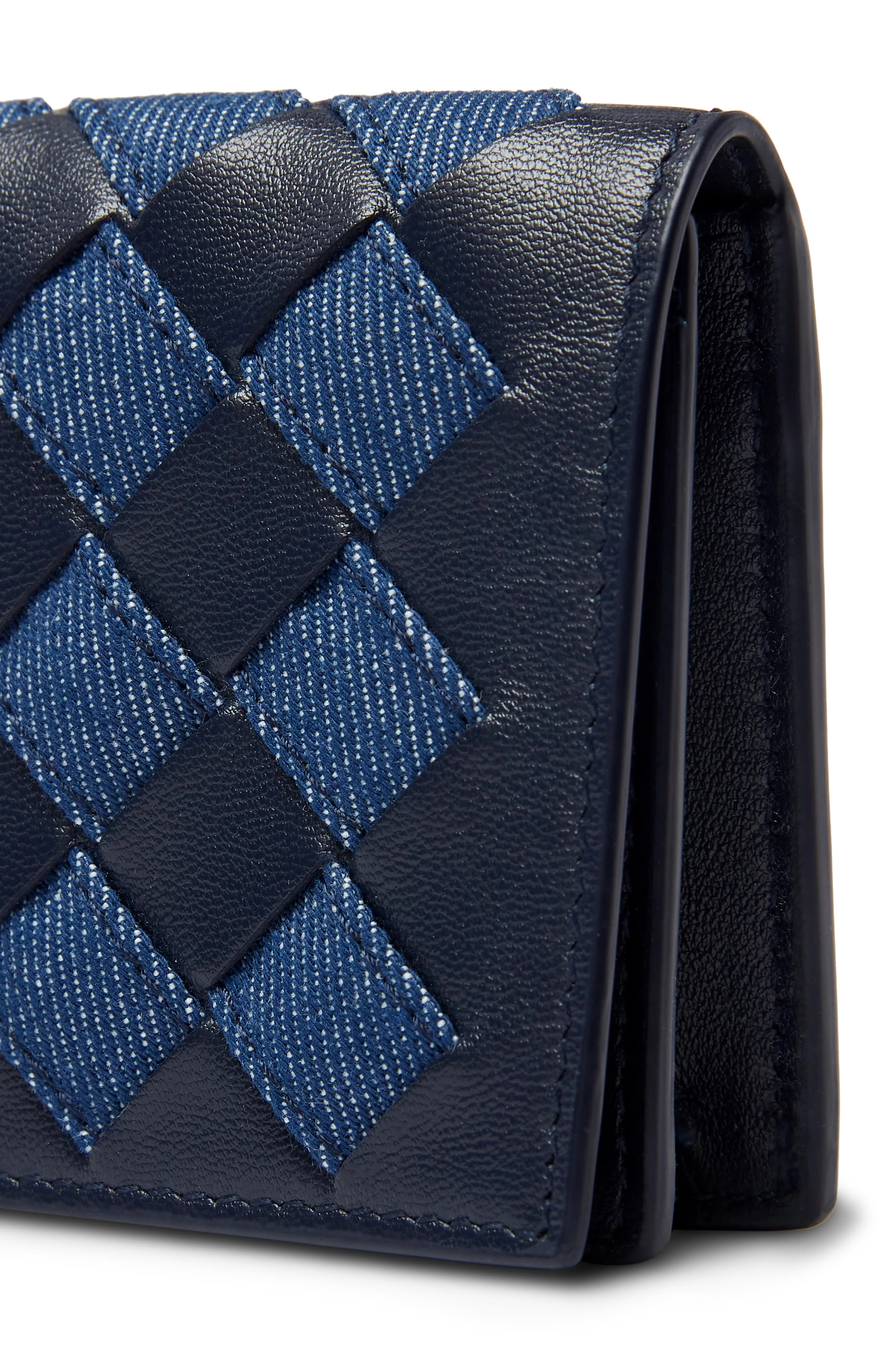 حافظة بطاقات أعمال بتصميم مجدول