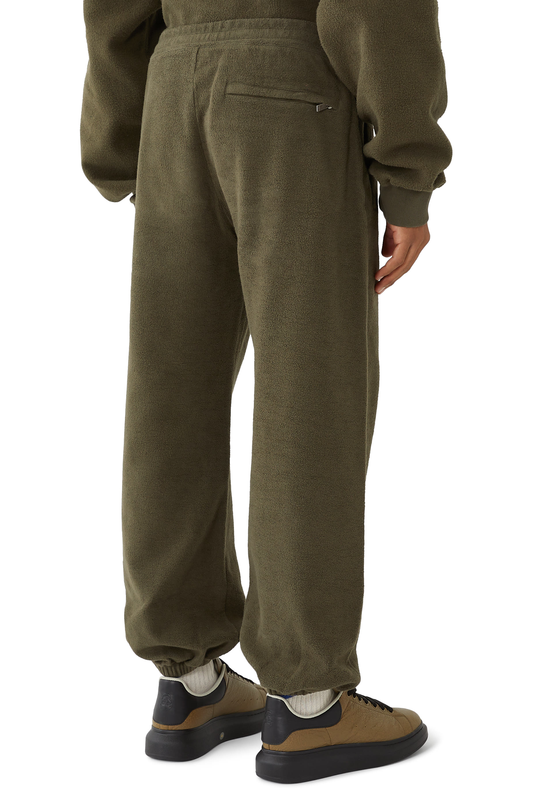 بنطال رياضي بشعار الماركة