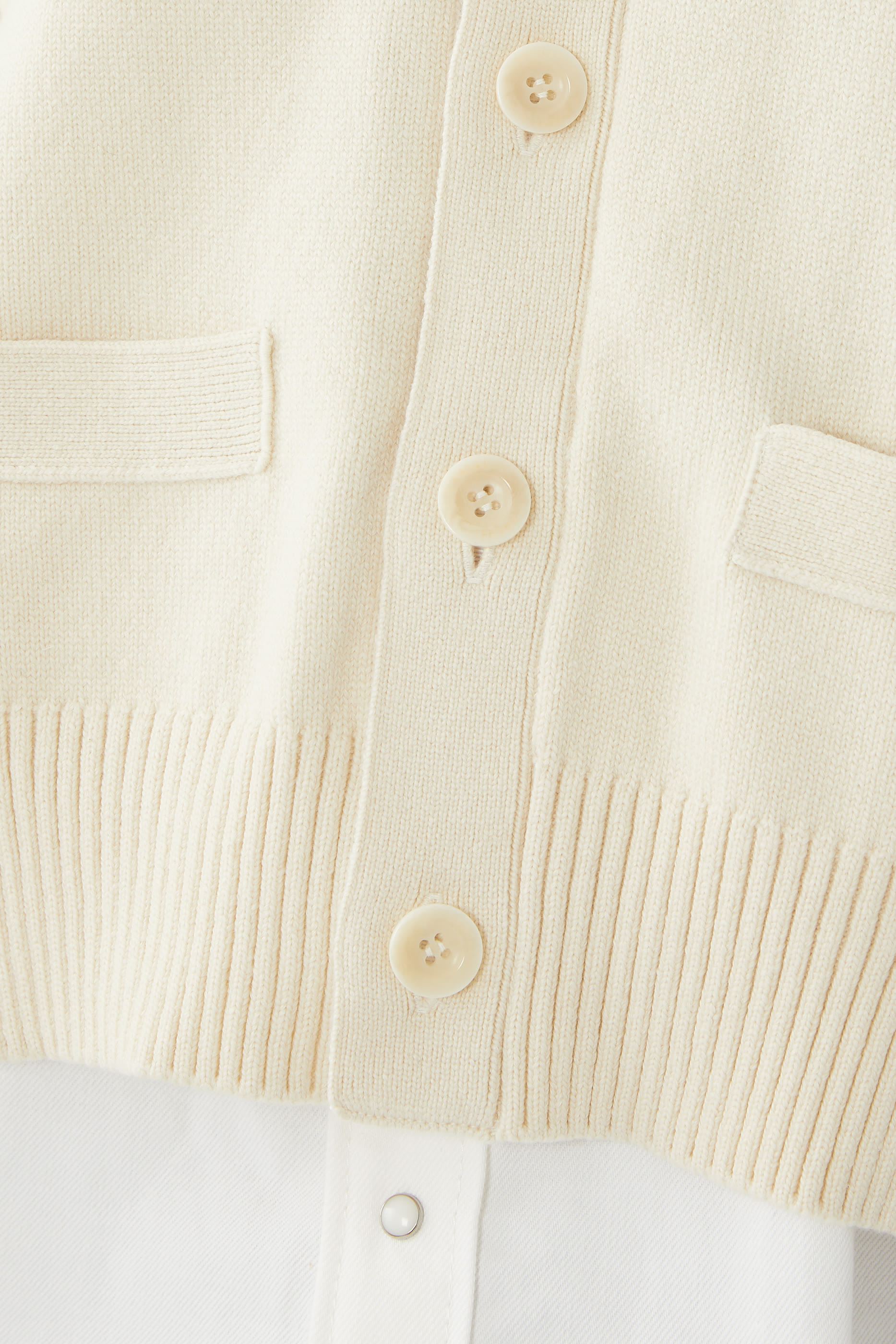 كارديغان دنيم x قماش منسوج