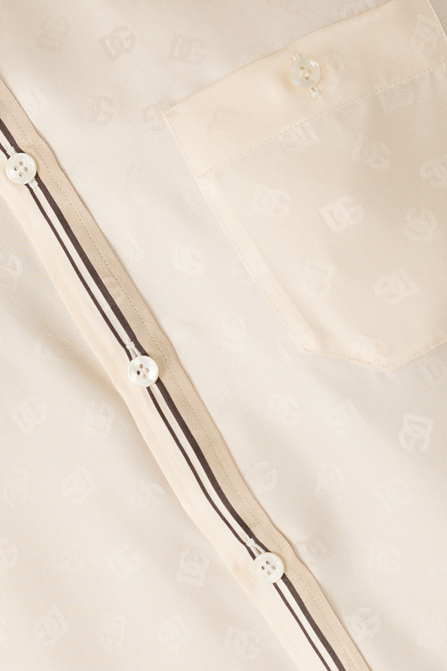 قميص هاواي بطبعة شعار الماركة تويل