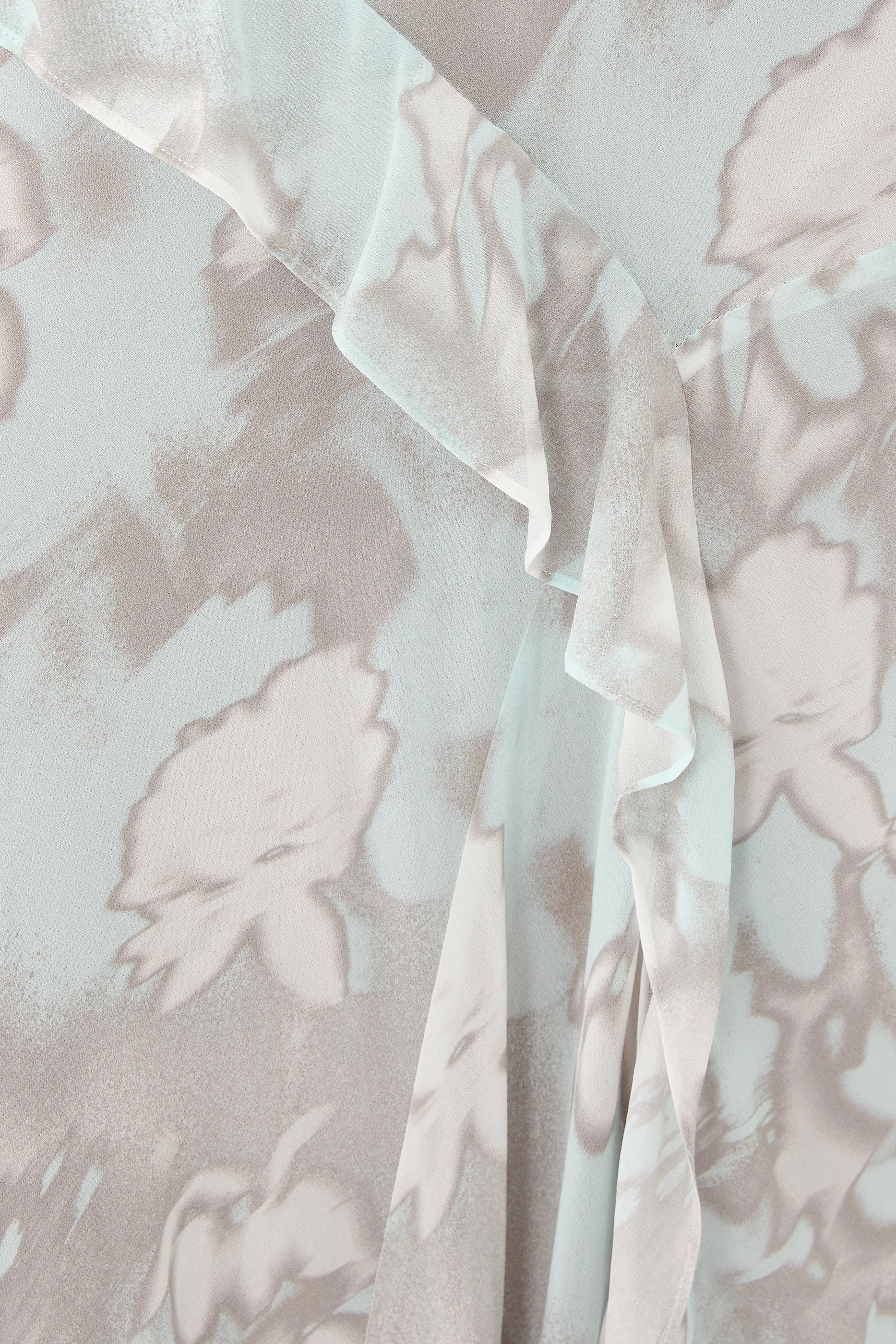 فستان زابيل بكشكش