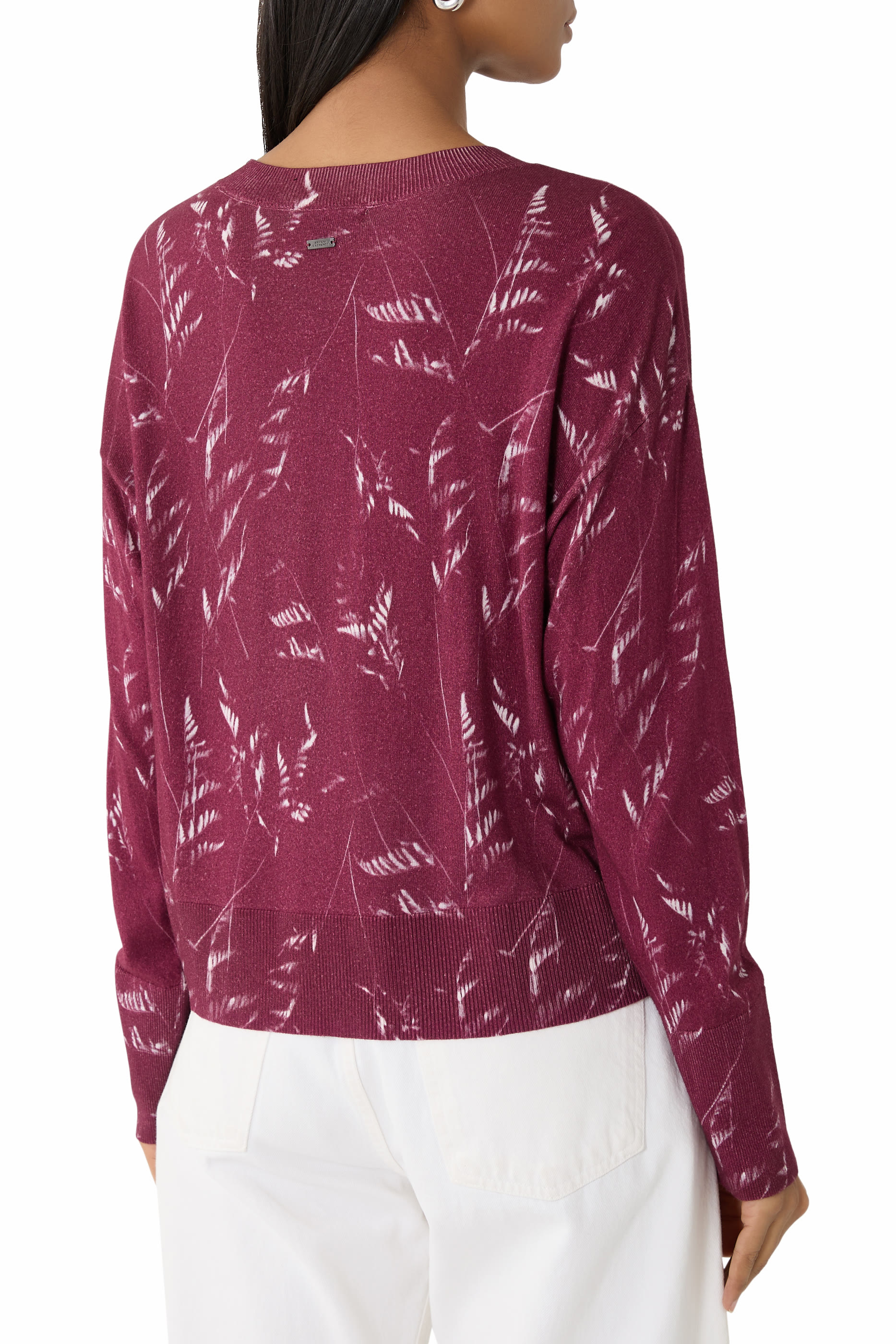 كنزة بأكمام طويلة