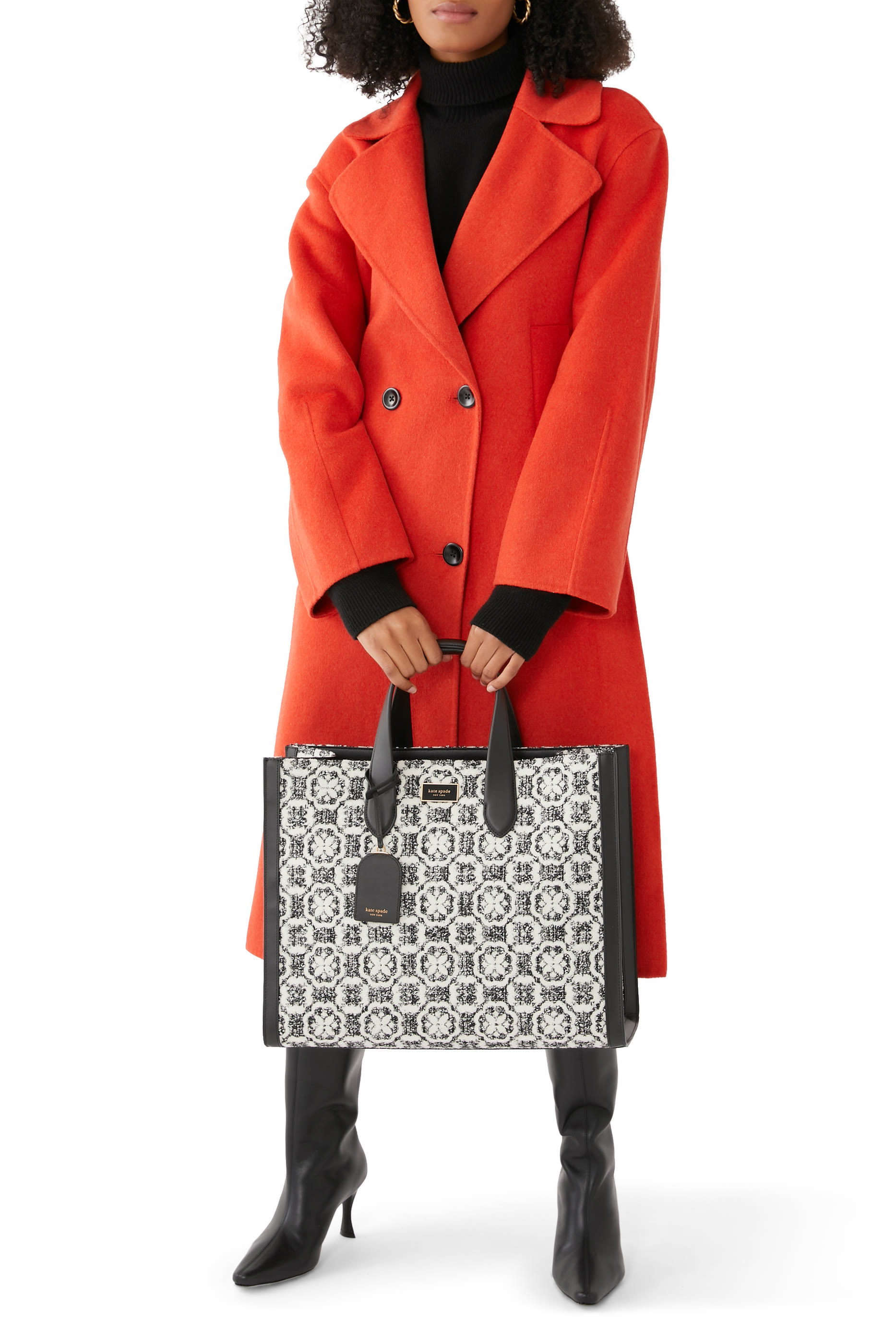 حقيبة يد مانهاتن كبيرة بنقشة زهور وقلوب بستونية