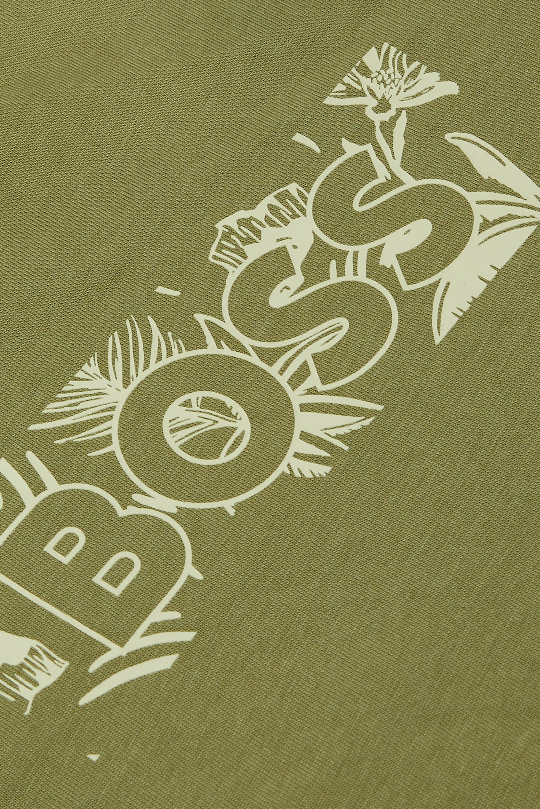 تيشيرت بشعار الماركة للأطفال