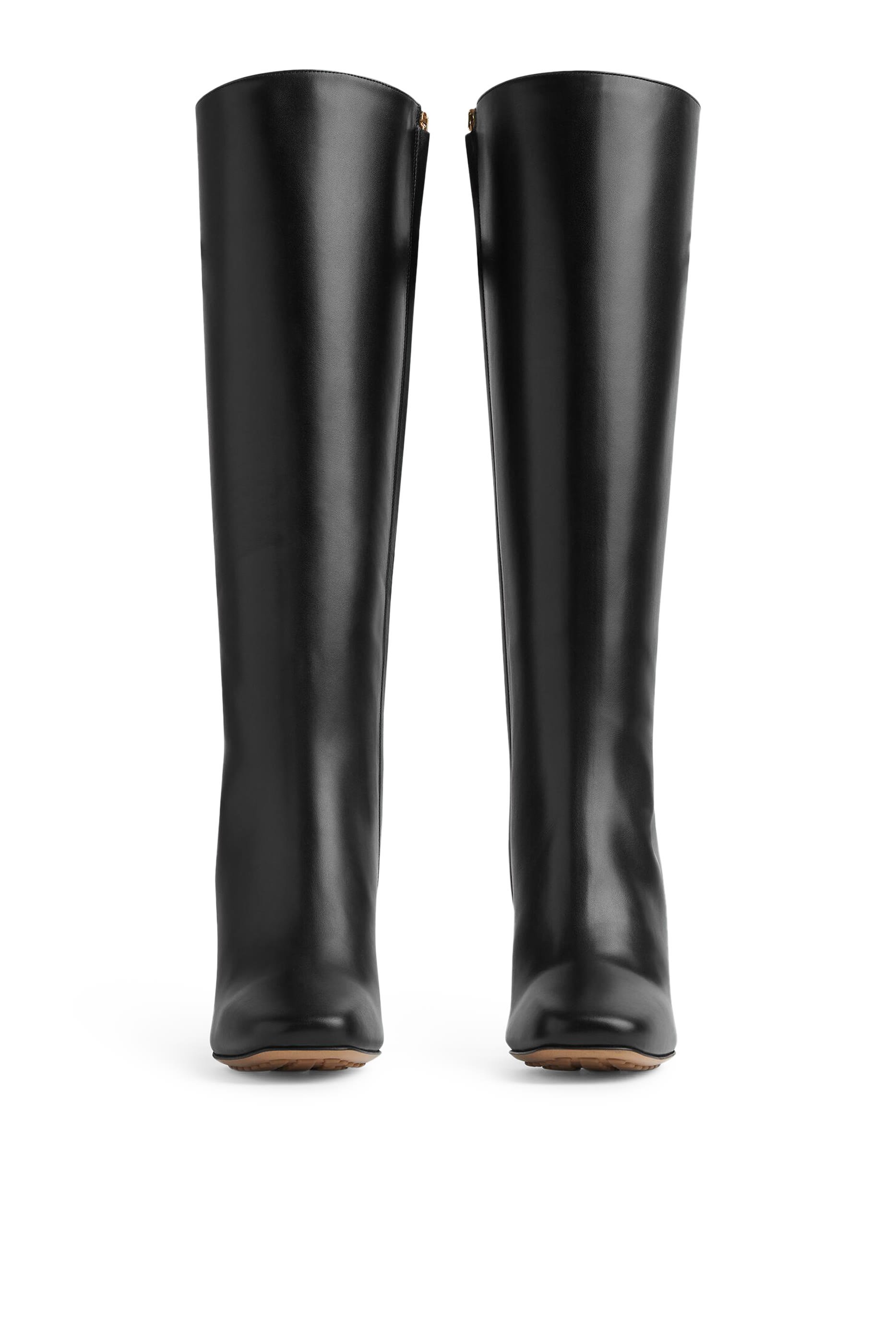 بوت 90 بتصميم عقدة