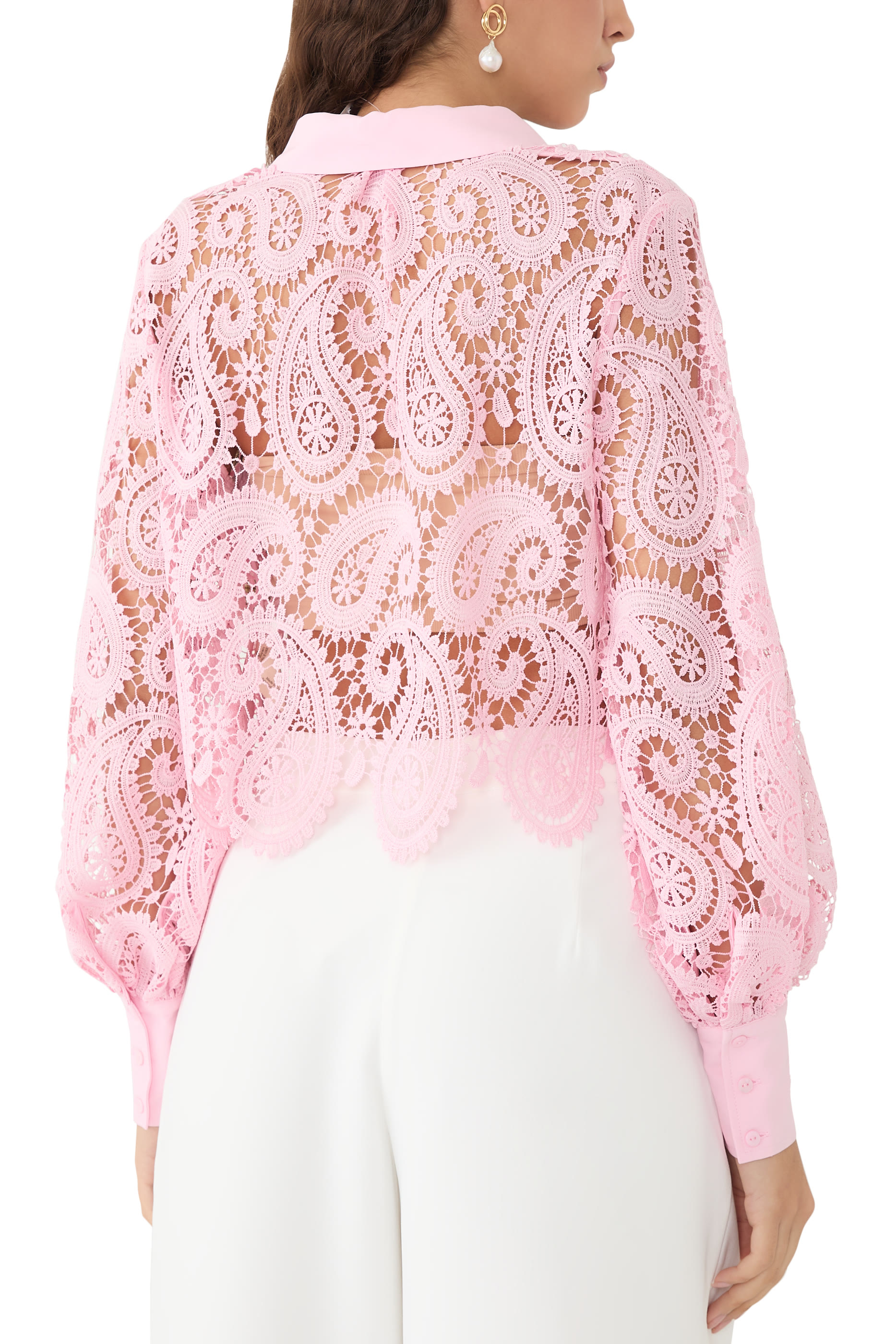 بلوزة أوديليا دانتيل