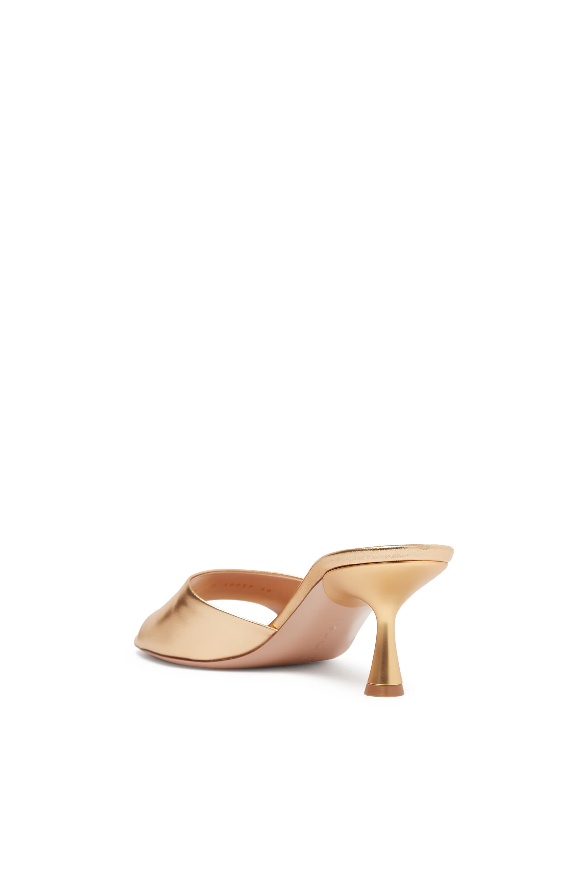 حذاء أسنت 55 مفتوح من الخلف جلد لامع