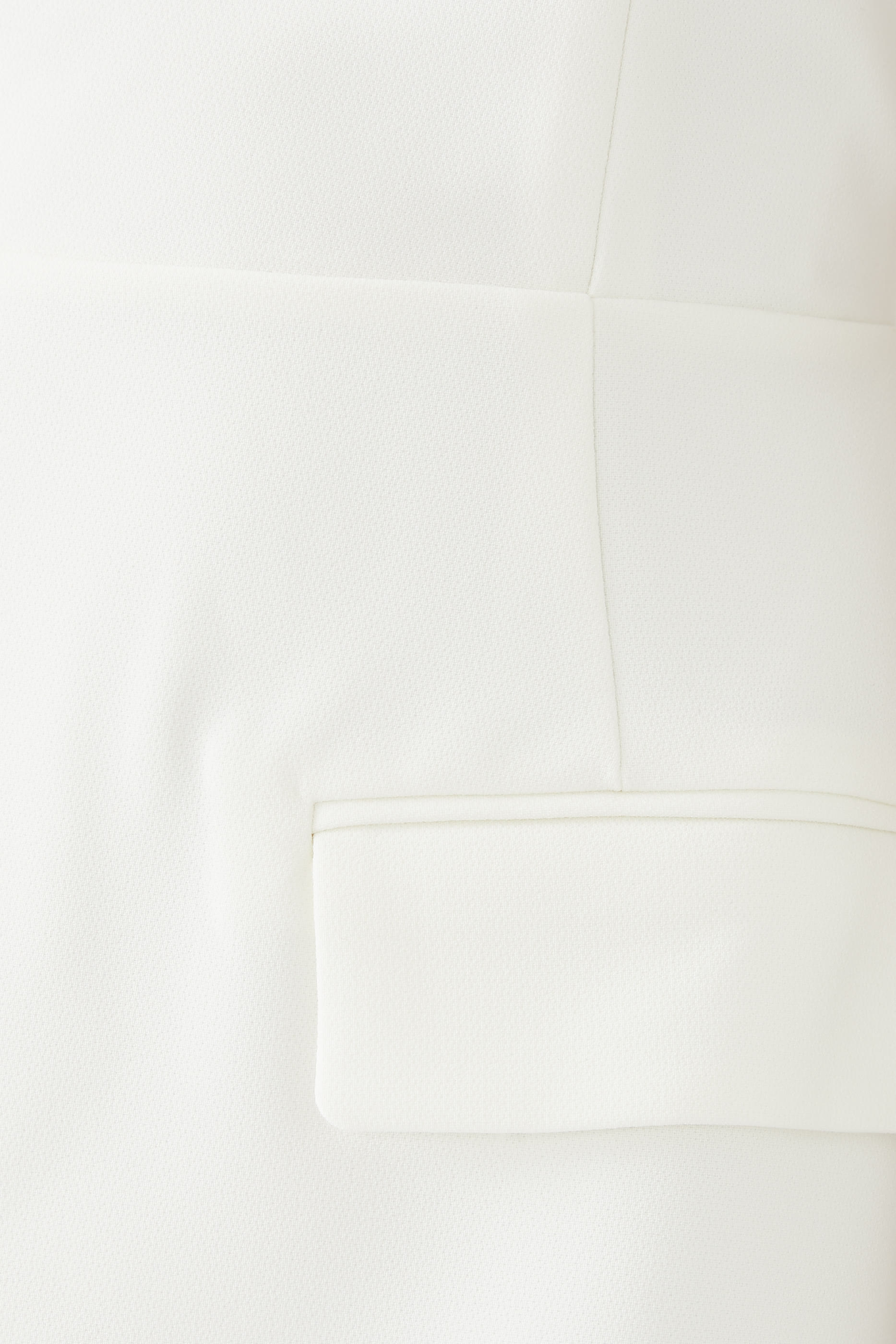 فستان التميت ميوز قصير بلا أكمام