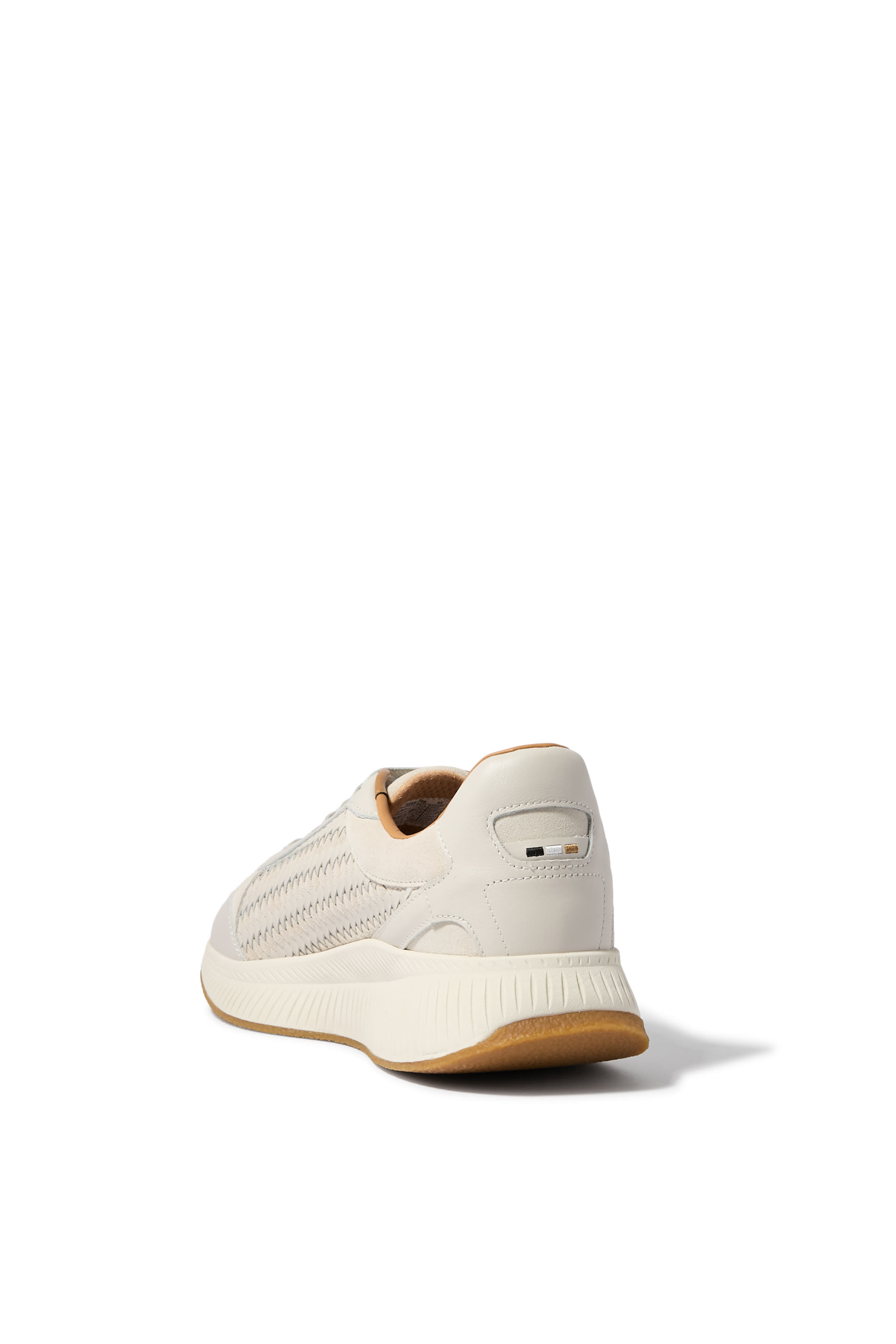 سنيكرز تي تي ان ام ايفو