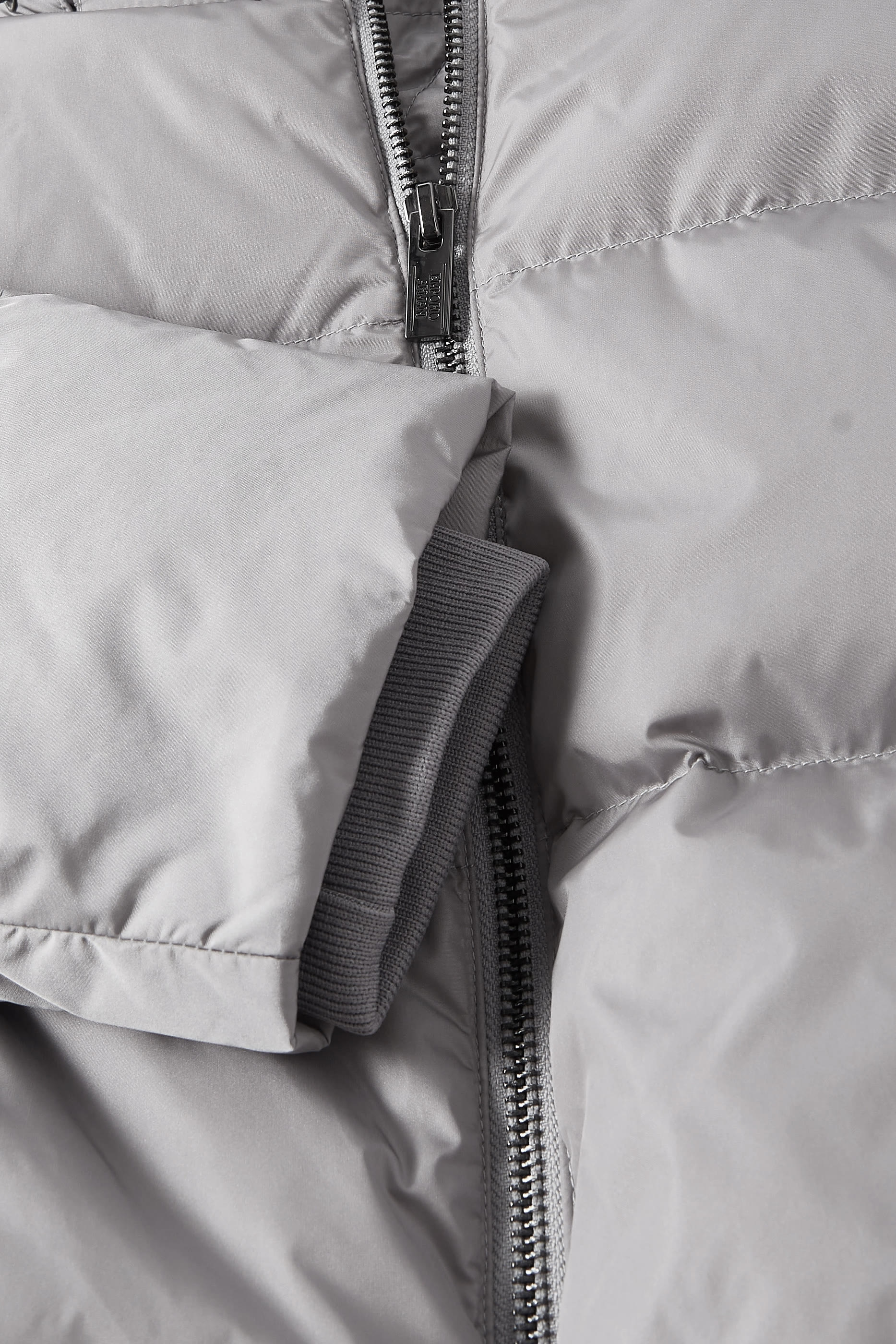 جاكيت مبطن بالزغب بغطاء رأس للأطفال