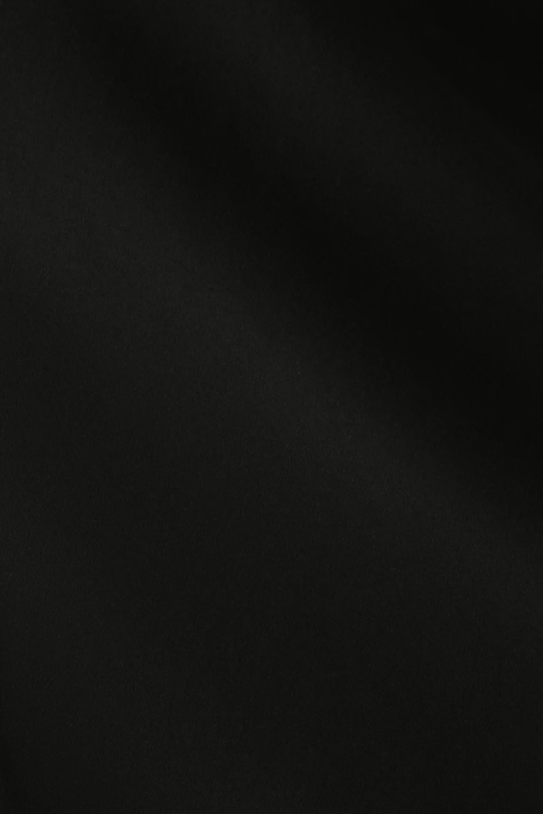 تنورة بياس كريب حرير مزدوج