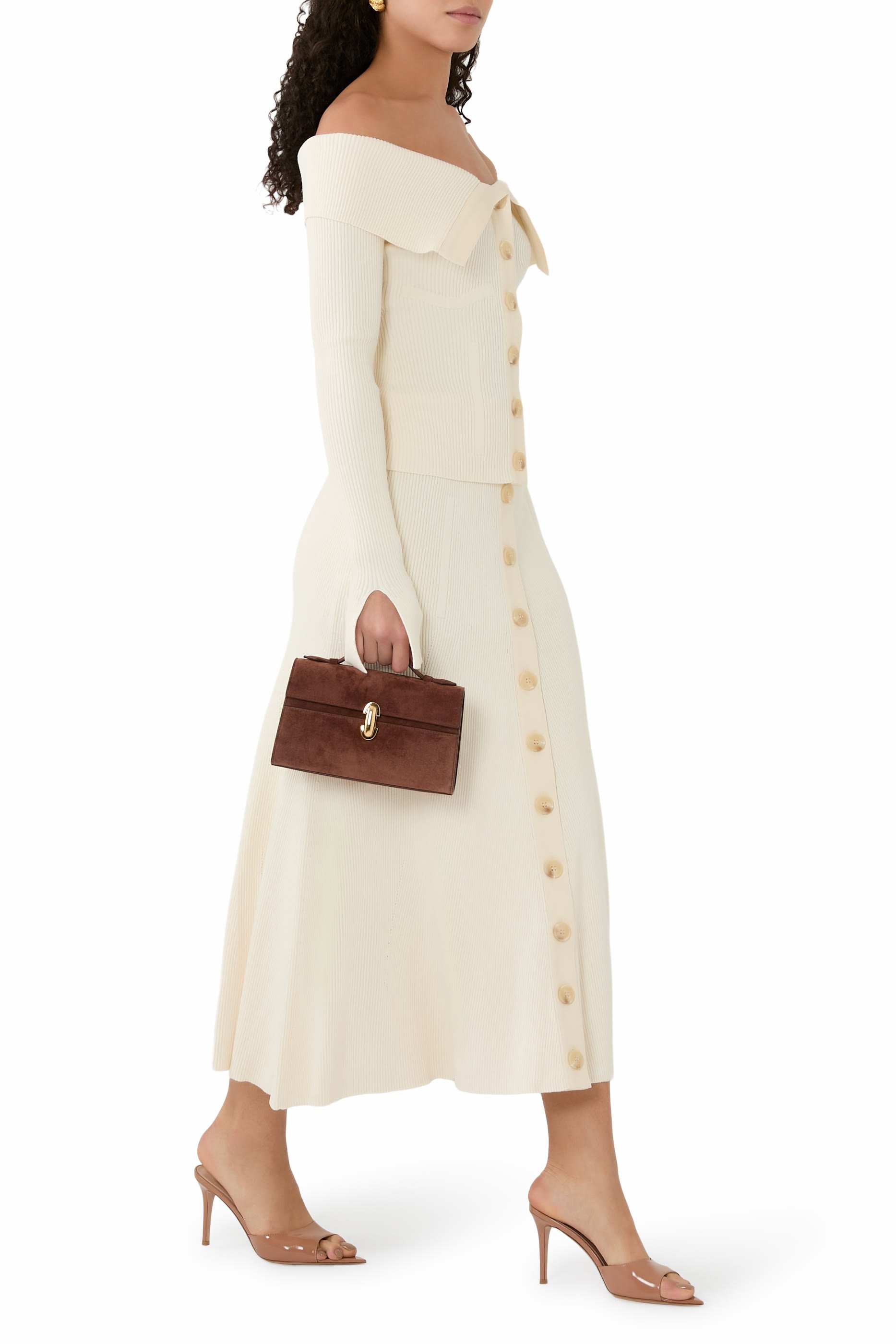 حذاء إيل 85 مفتوح من الخلف 