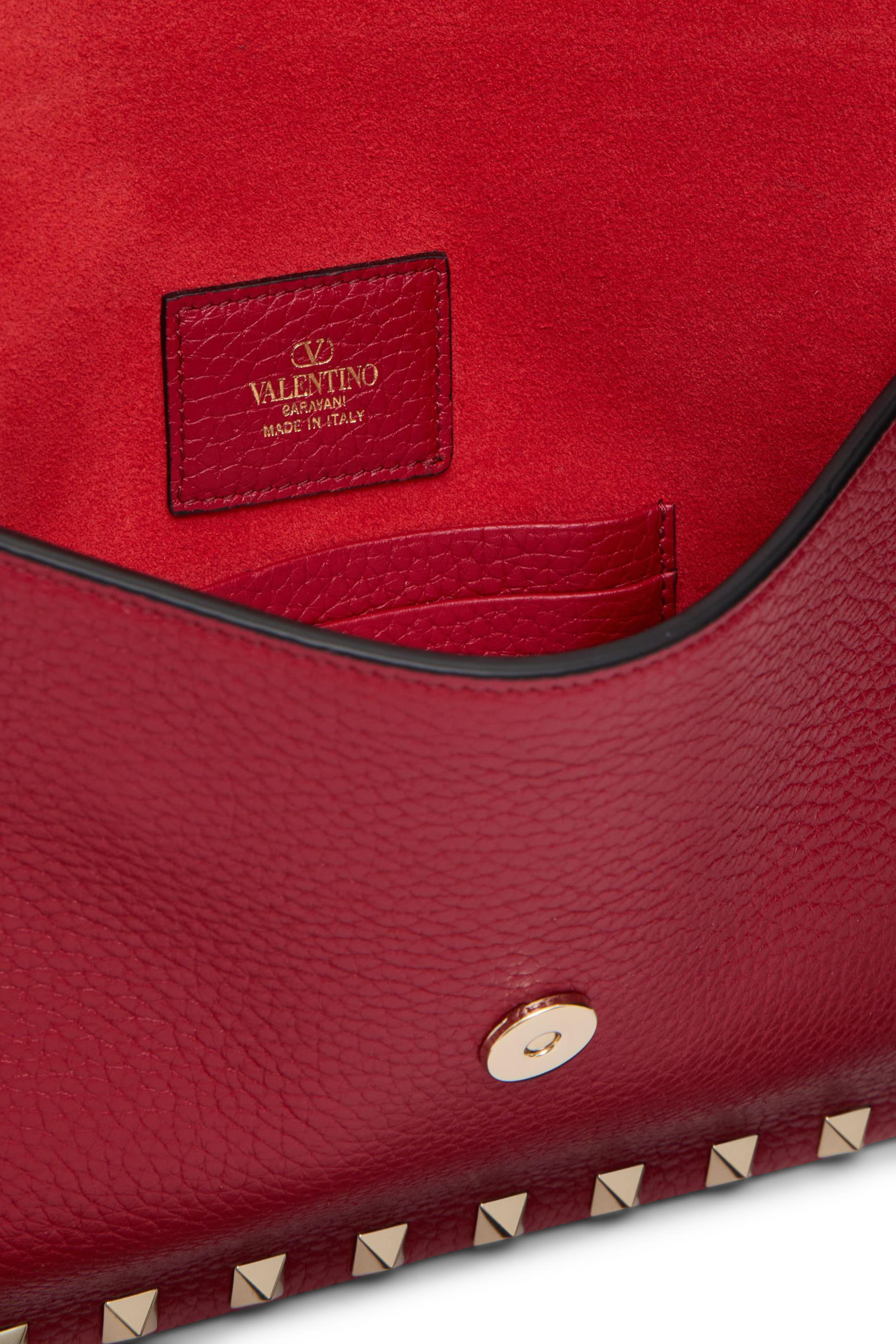 حقيبة صغيرة بحلي هرمية