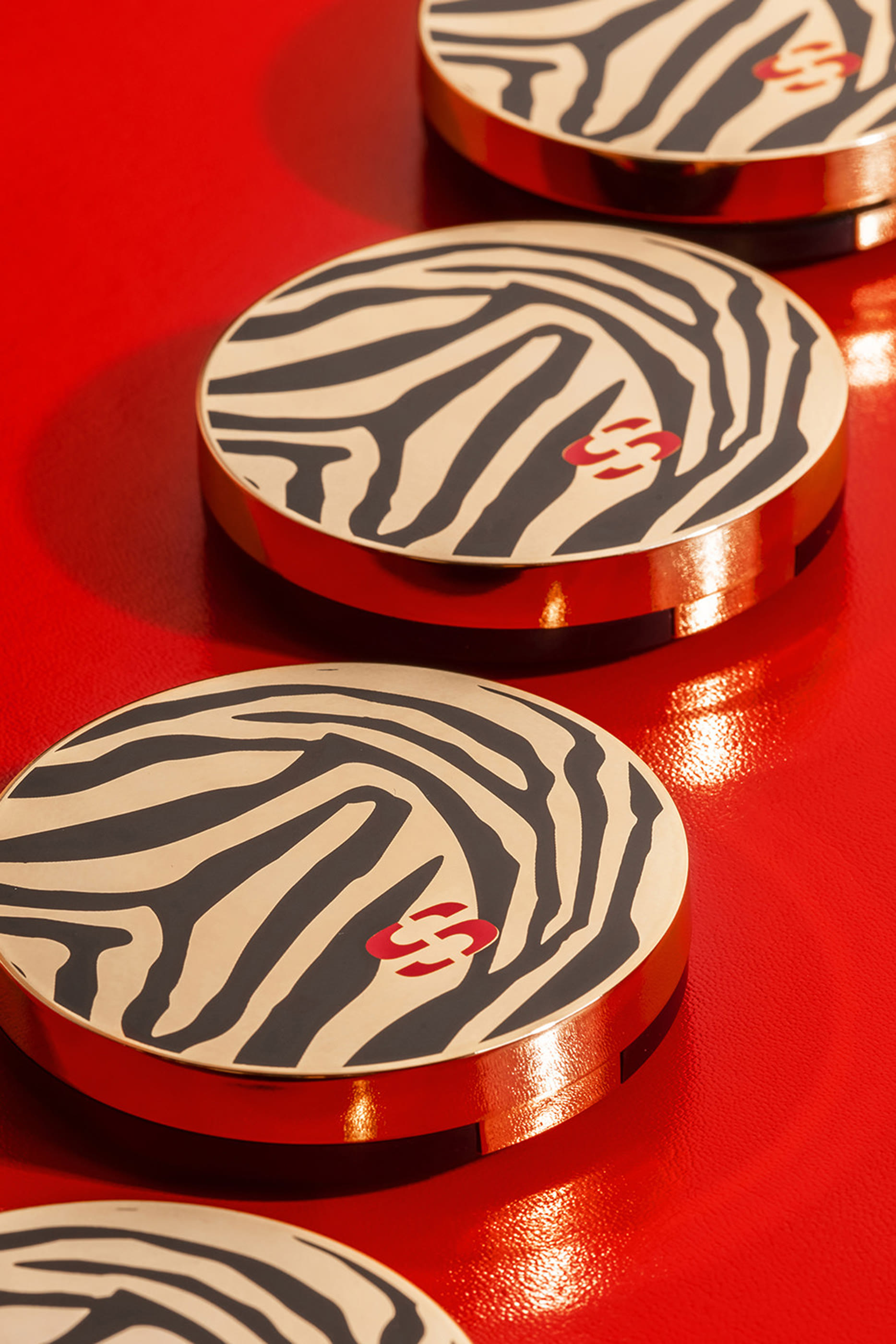 بودرة مضغوطة فيتو