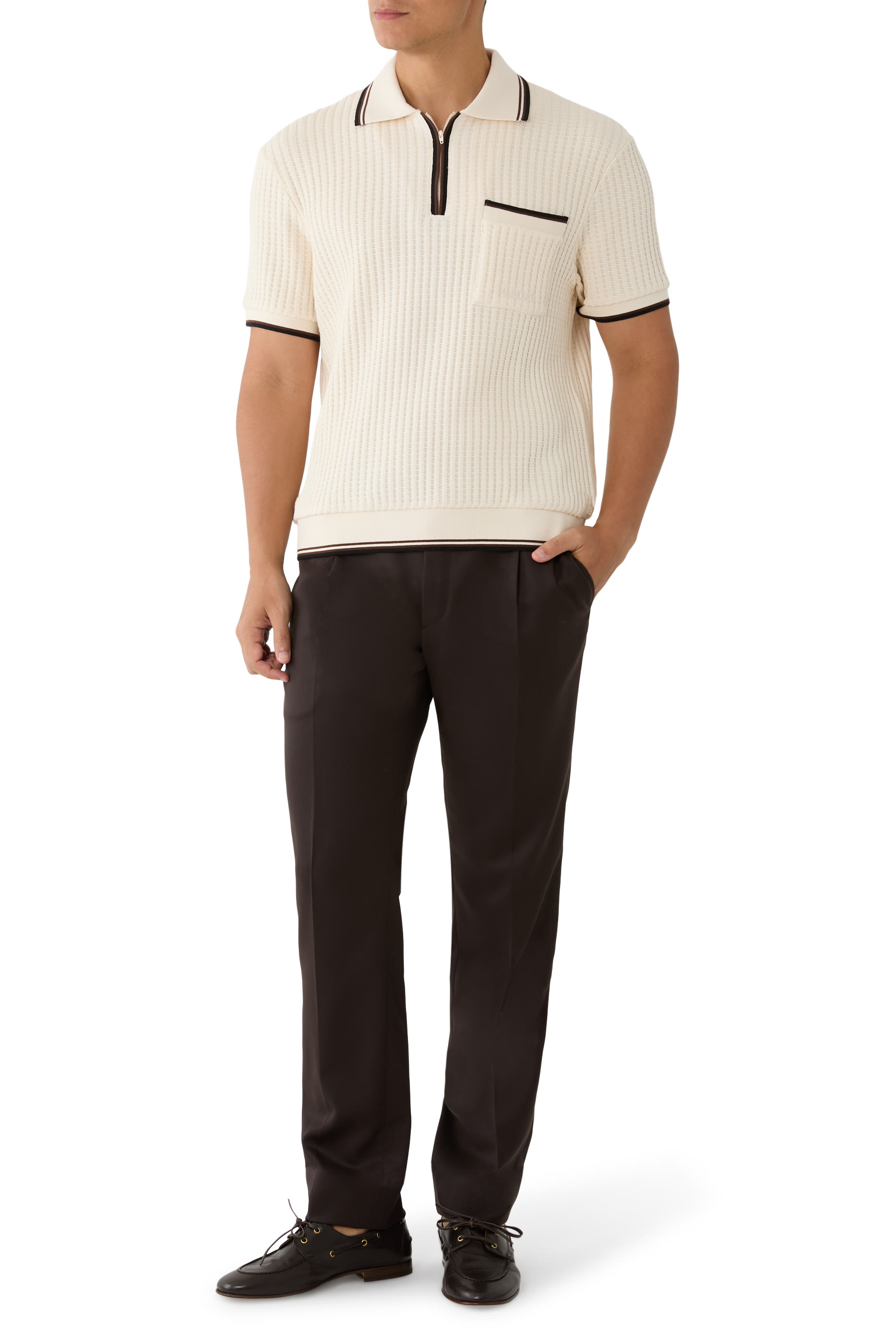 قميص بولو بأكمام قصيرة