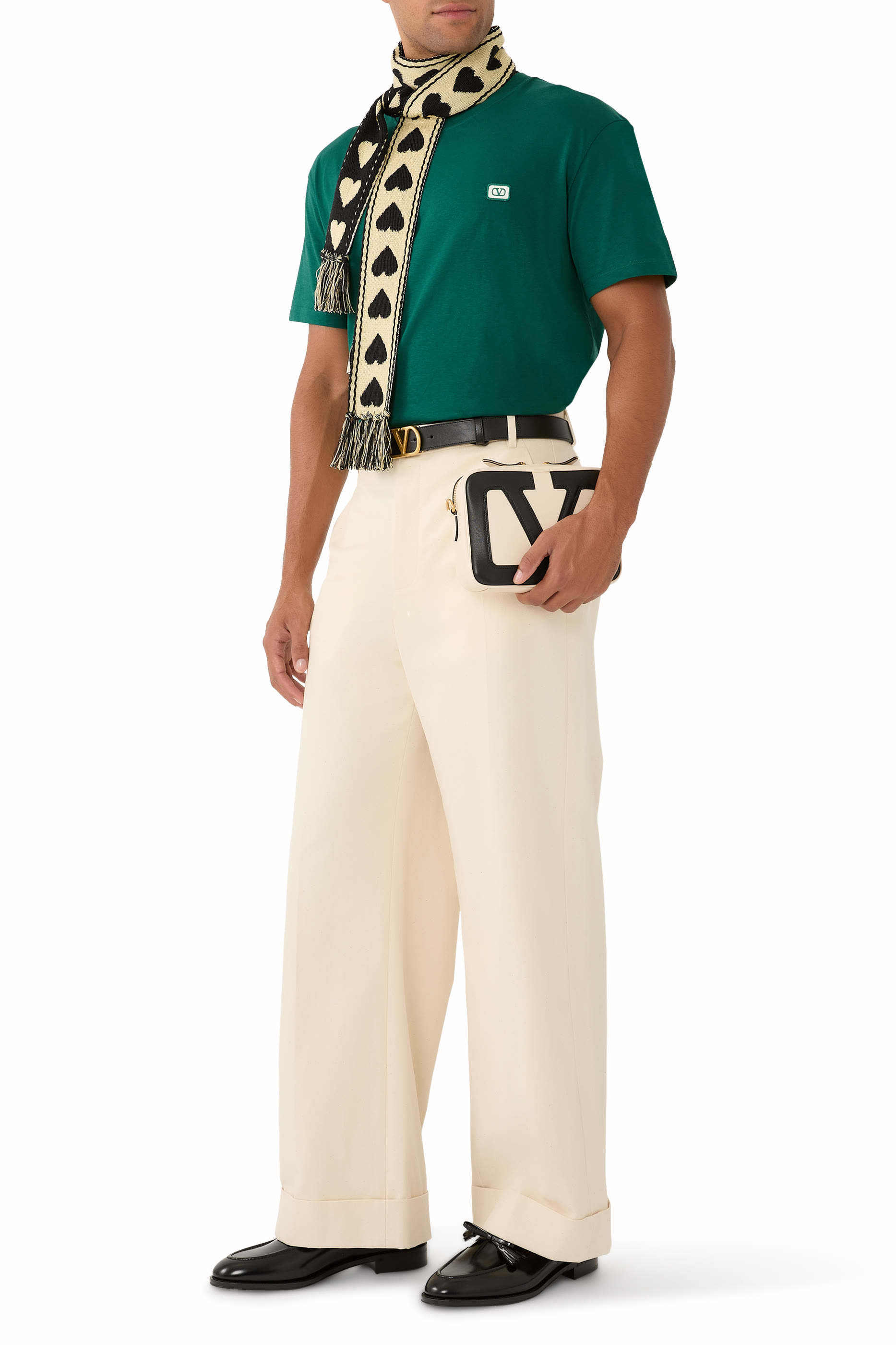 تيشيرت بشعار الماركة